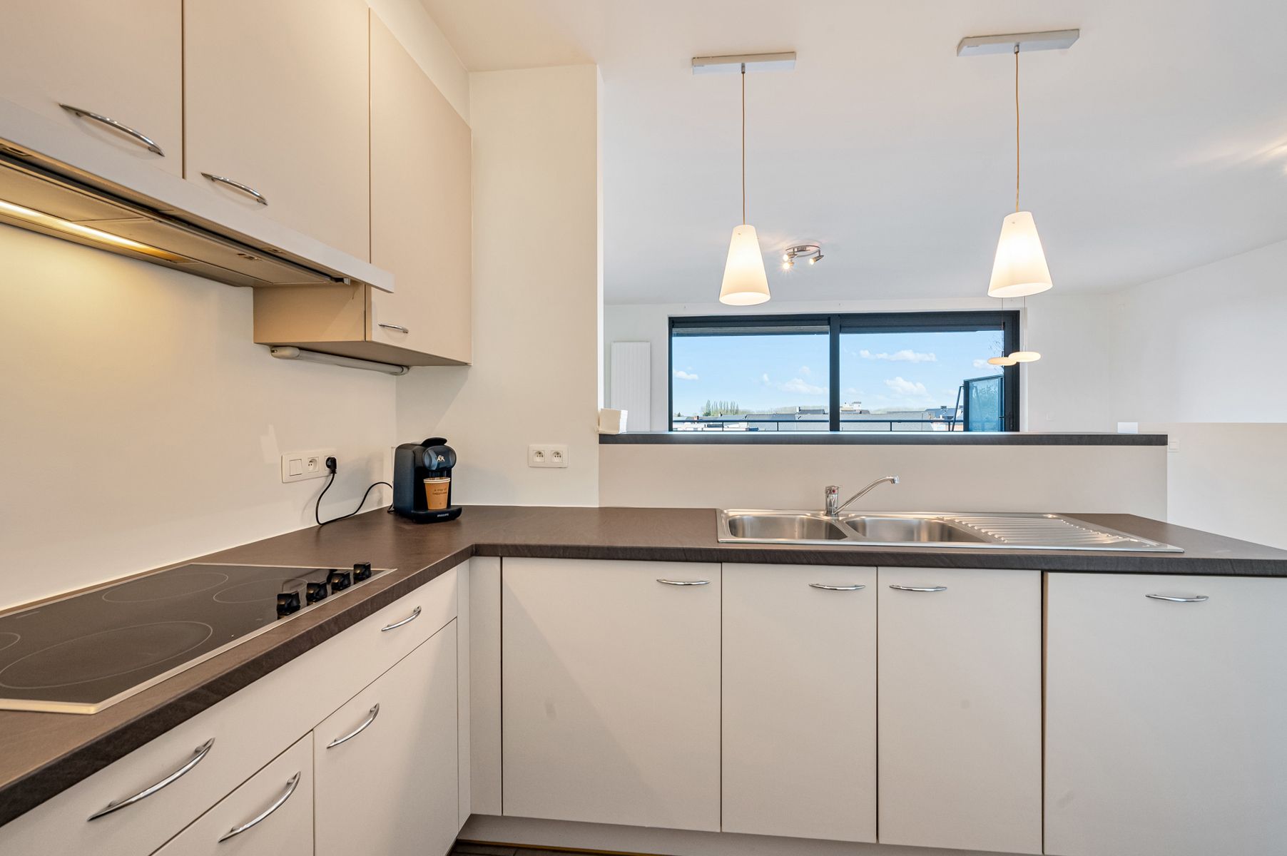 Instapklaar appartement met privé tuin en zonneterras foto 6