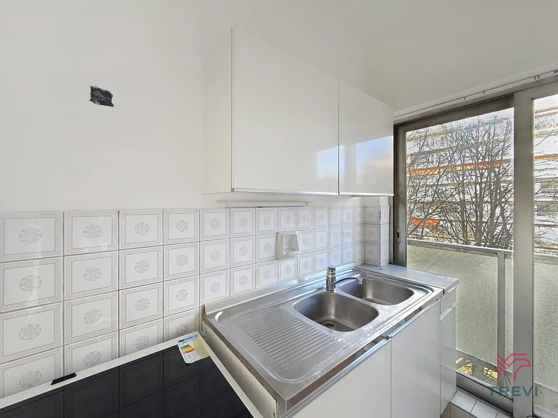 Opgefrist appartement met 1 slaapkamer op de Brugmannlaan ! foto 9