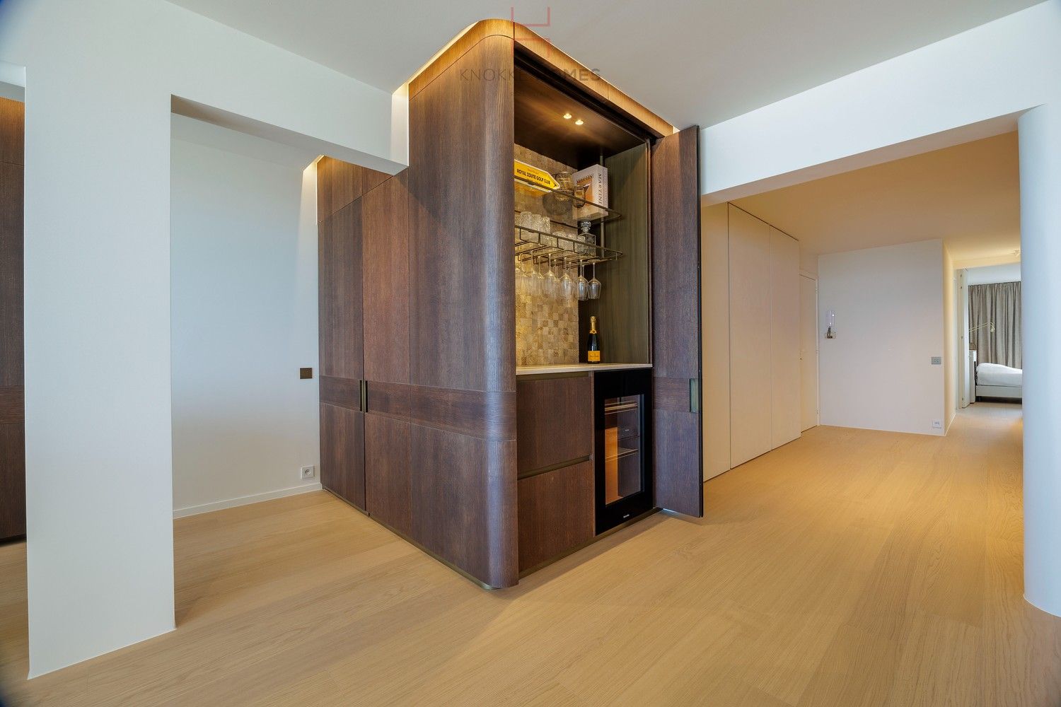Uitzondelijk breed en ruim appartement op de Zeedijk van Het Zoute foto 14