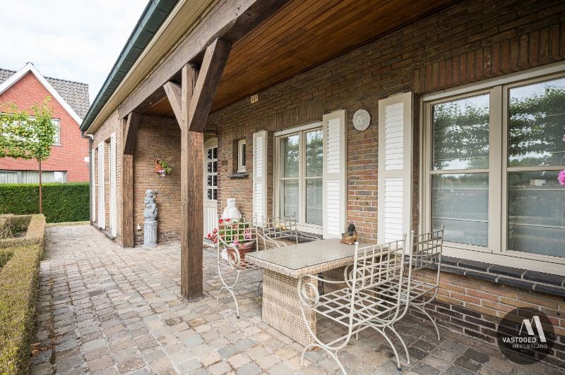 Charmante woning op 1.218m² met ruimte, groen en een prachtig uitzicht te Kleit foto 5