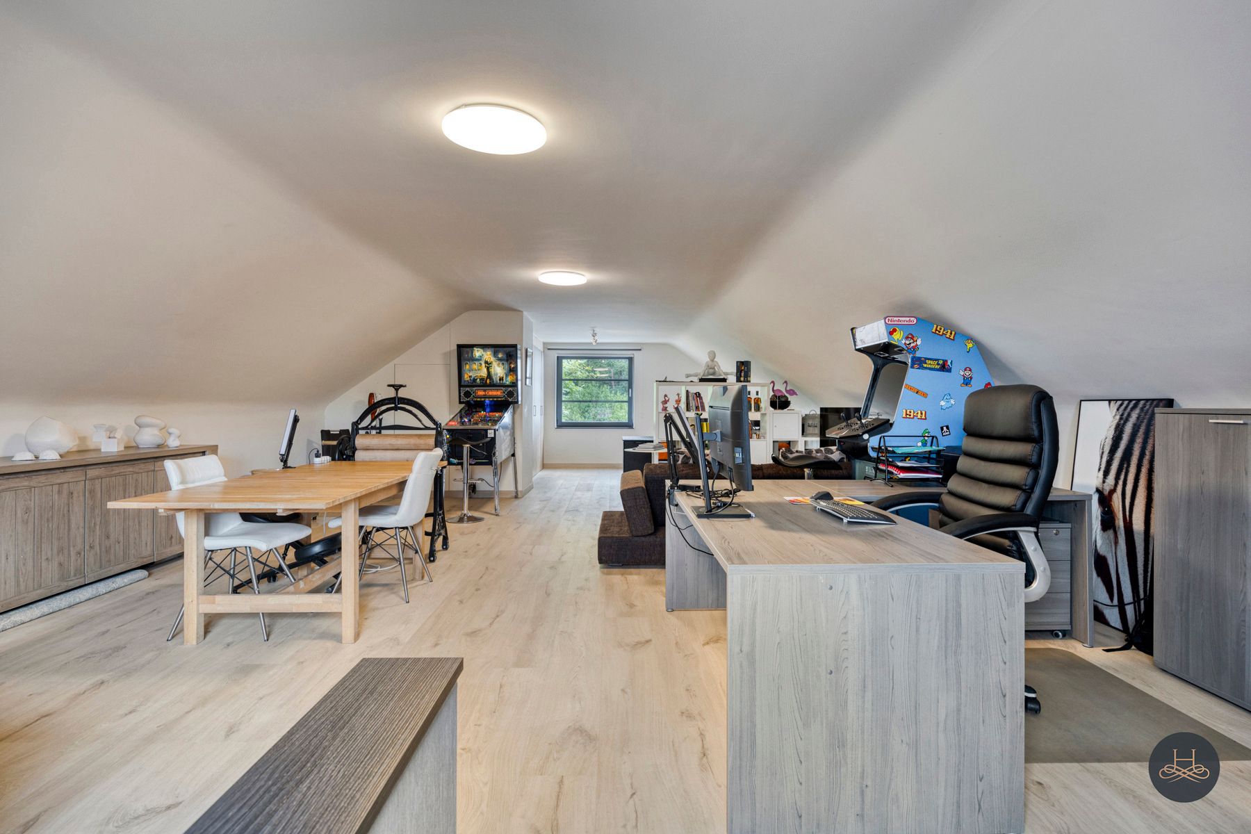 Energiezuinige,  recente woning op een royaal perceel foto 22