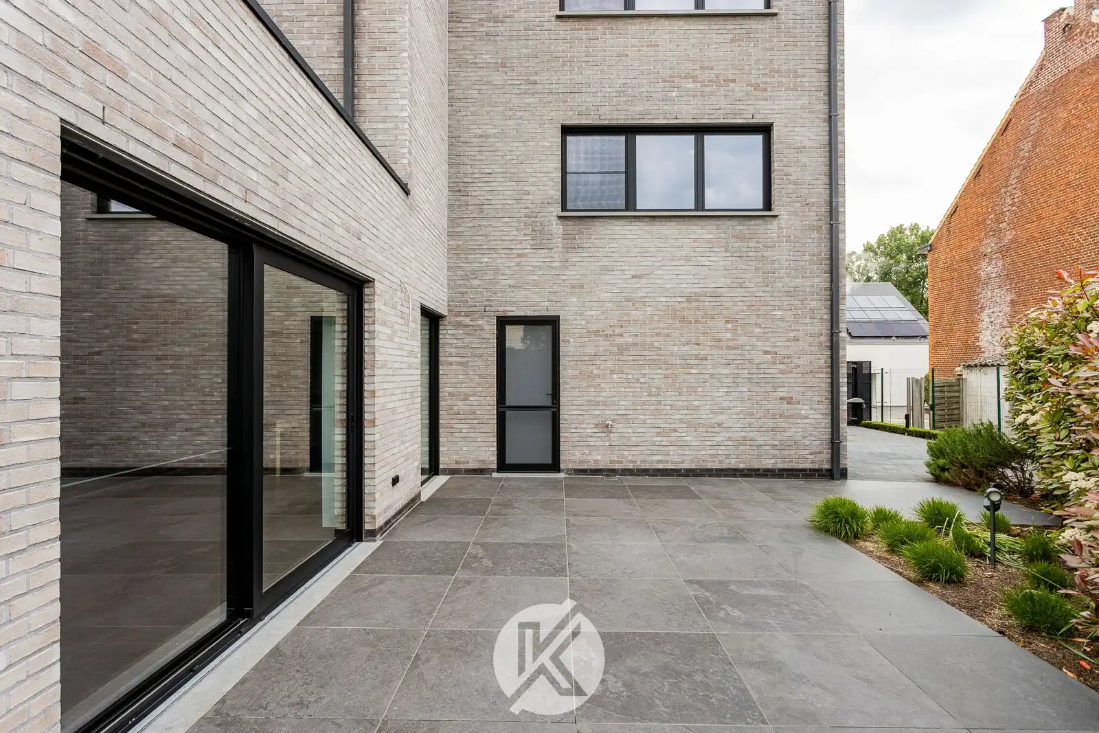 Moderne nieuwbouwwoning met hoogwaardige afwerking foto 28