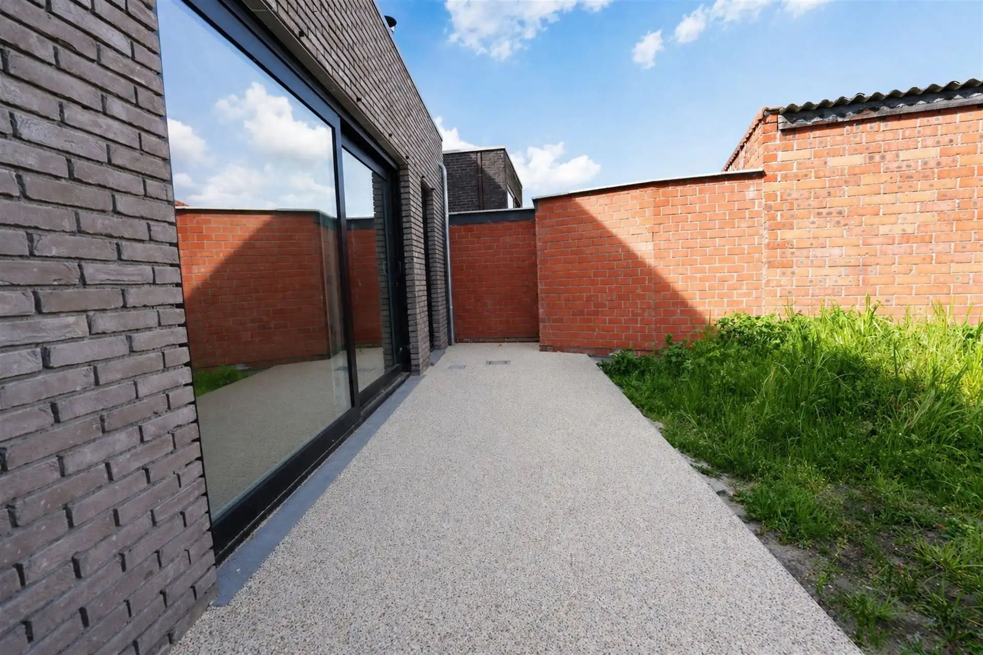 Nieuwbouwinvesteringsproject met 5 appartementen in Moerbeke foto 5