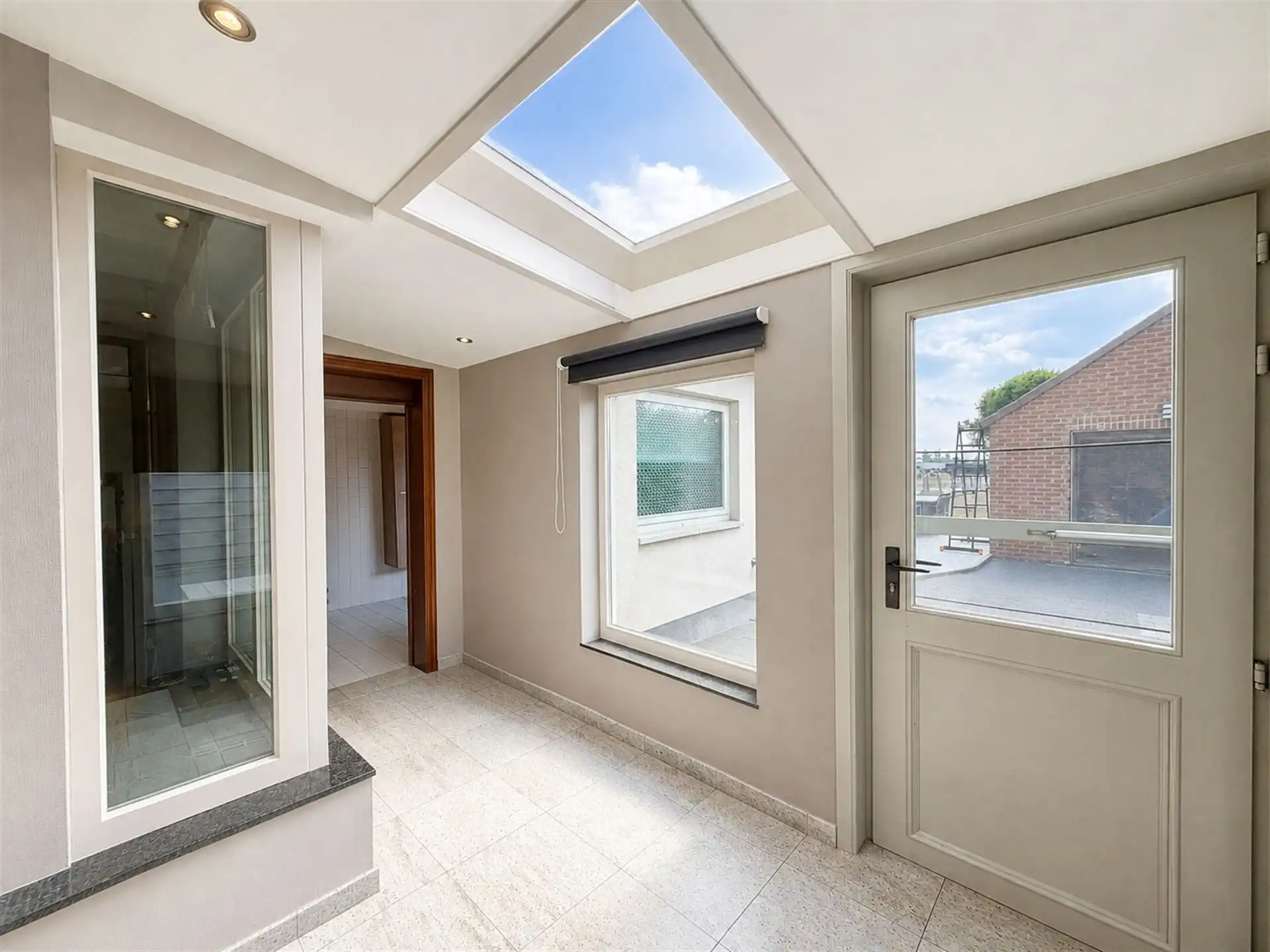 Instapklaar wonen met energiezuinig comfort, verrassend veel ruimte en een zonnige tuin. foto 8