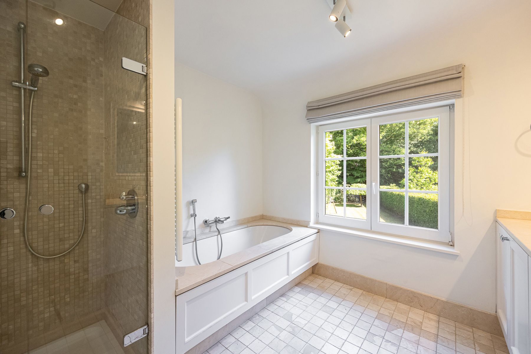 Stijlvolle cottage villa met 5 slpks en polyvalente ruimte foto 19