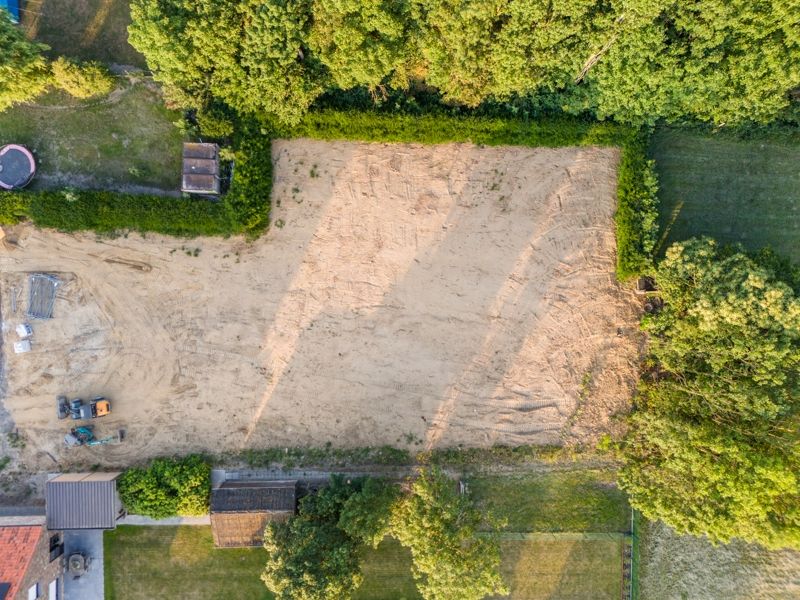 Hooglede-Sleihage. Op een boogscheut van Roeselare. Prachtig gelegen perceel 1386m2  - BOUWGROND + WEILAND met aparte inrit. foto 9