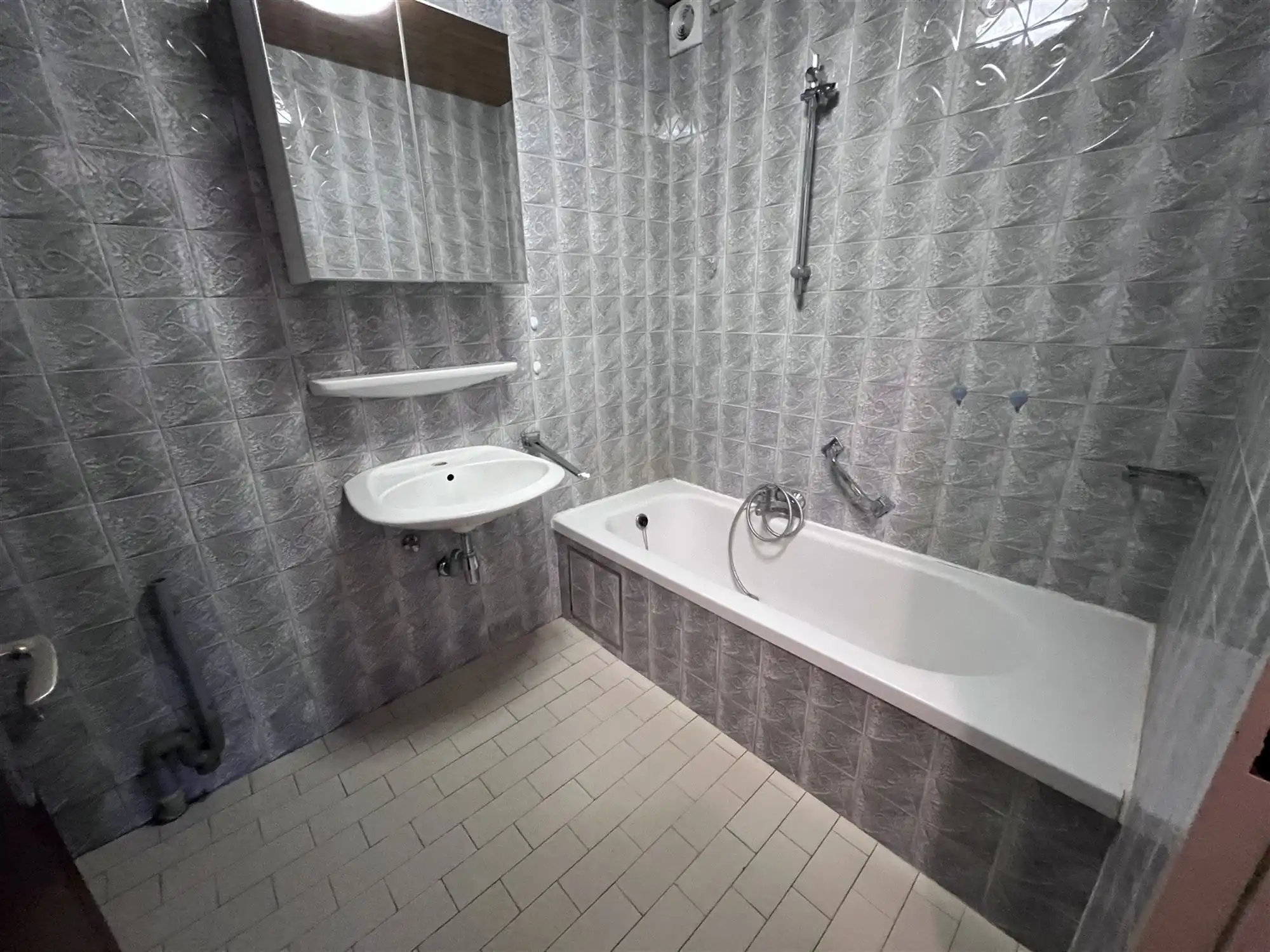 gelijkvloers appartement met 3 slaapkamers en tuin foto 7