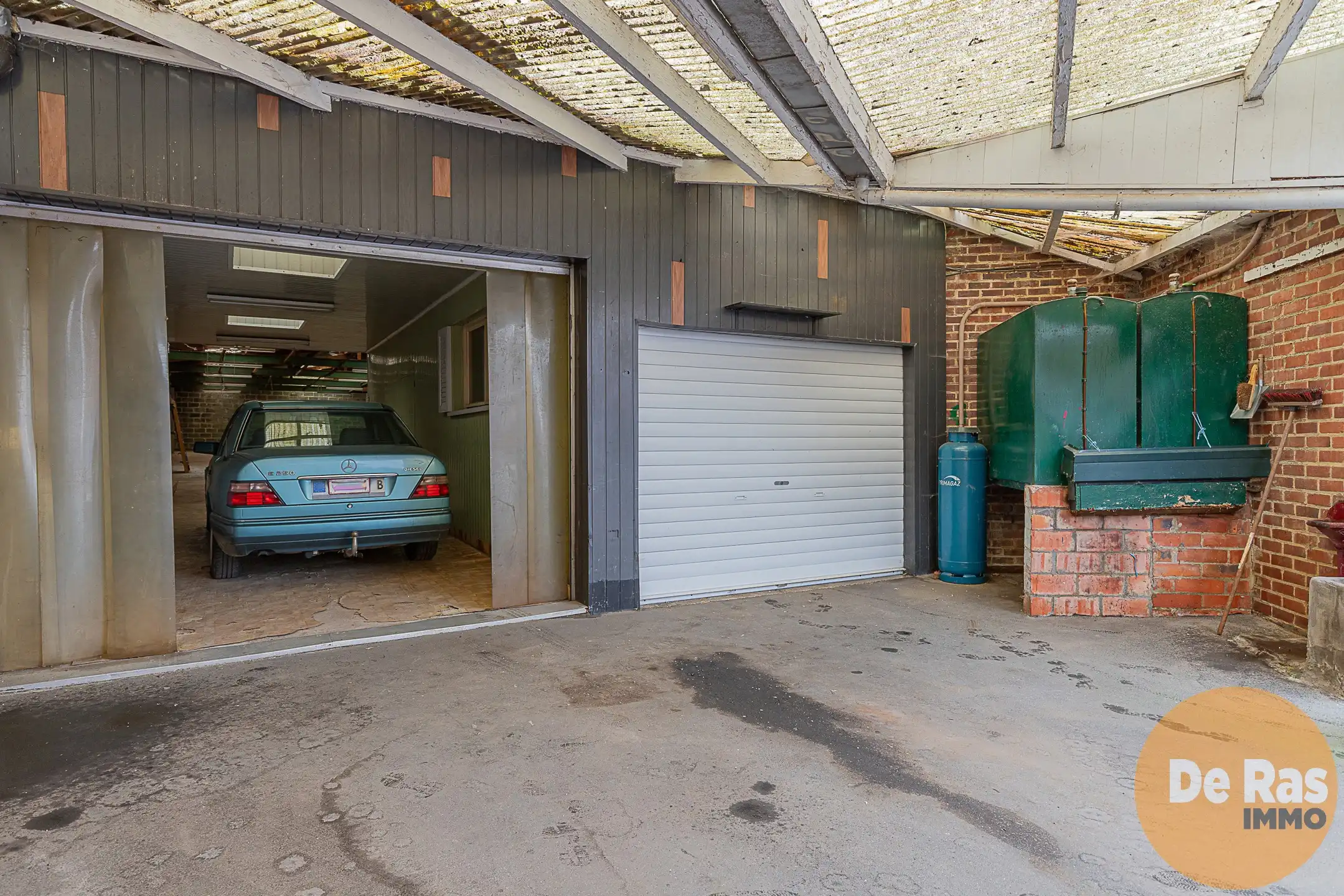 LEDE - Renovatiewoning met atelier | magazijn van ca. 200m² foto 13