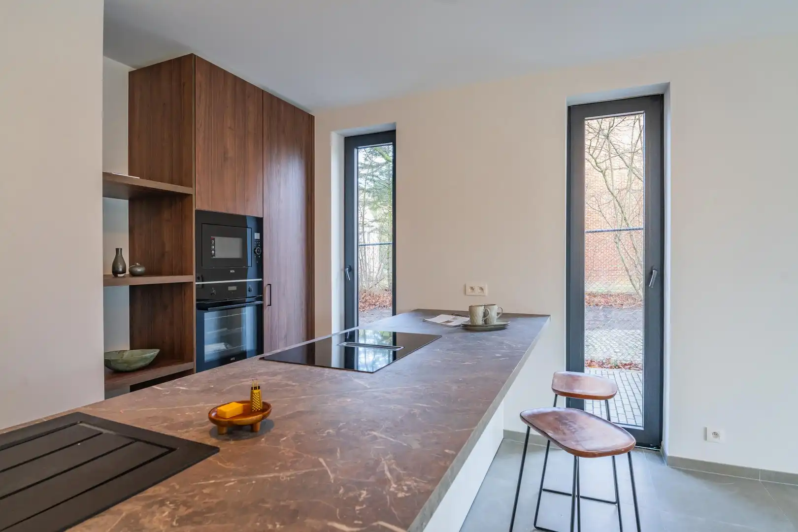 Stijlvol en instapklaar appartement op gelijkvloers. foto 2