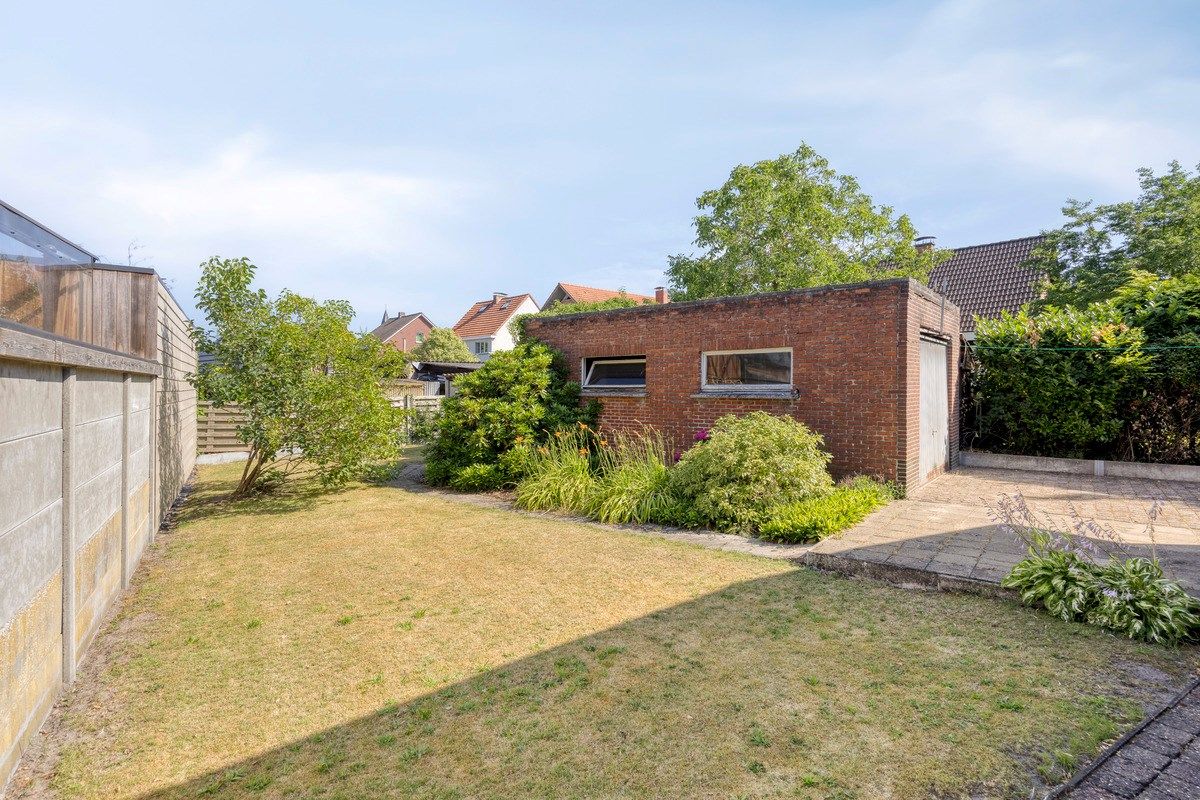 Gelijkvloerswoning met oa 3 slaapkamers in een rustige doodlopende straat. foto 21