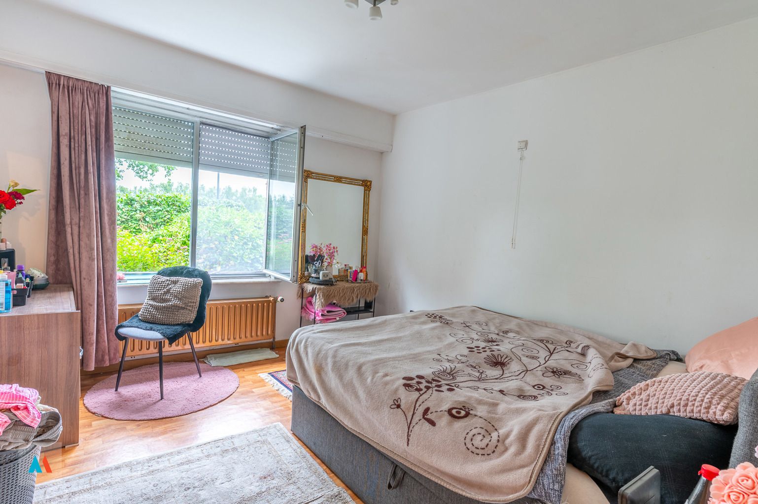 Vrijstaande woning met stal  foto 10