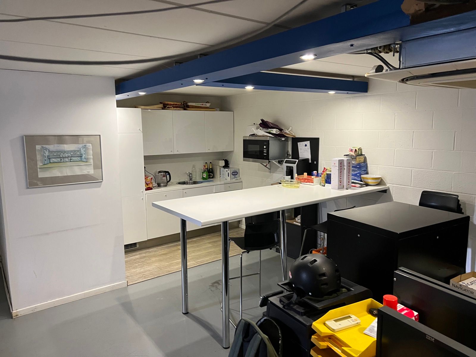 Opslagloods met kantoorfunctie. foto 18