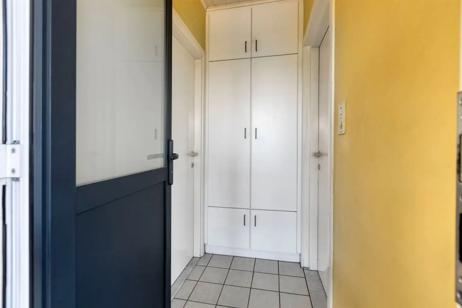 Karaktervolle, vrijstaande woning met 3 slaapkamers en inpandige garage op een prachtig perceel van 12a36ca te Maaseik foto 17