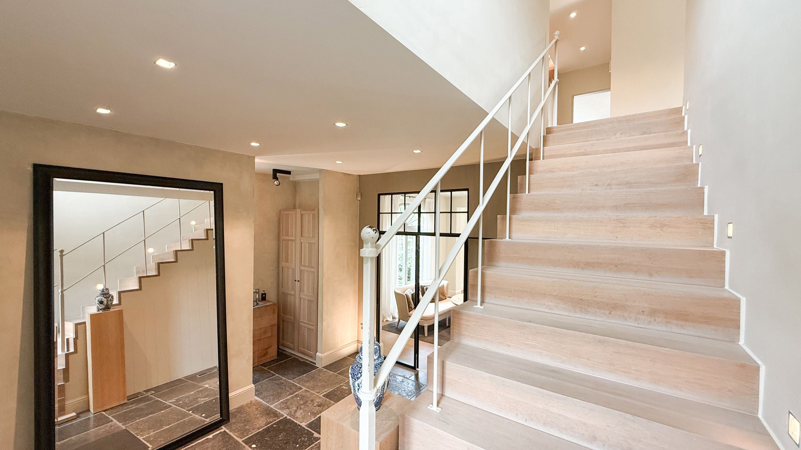 Exclusieve villa met zwembad op riant perceel in Koersel! foto 36