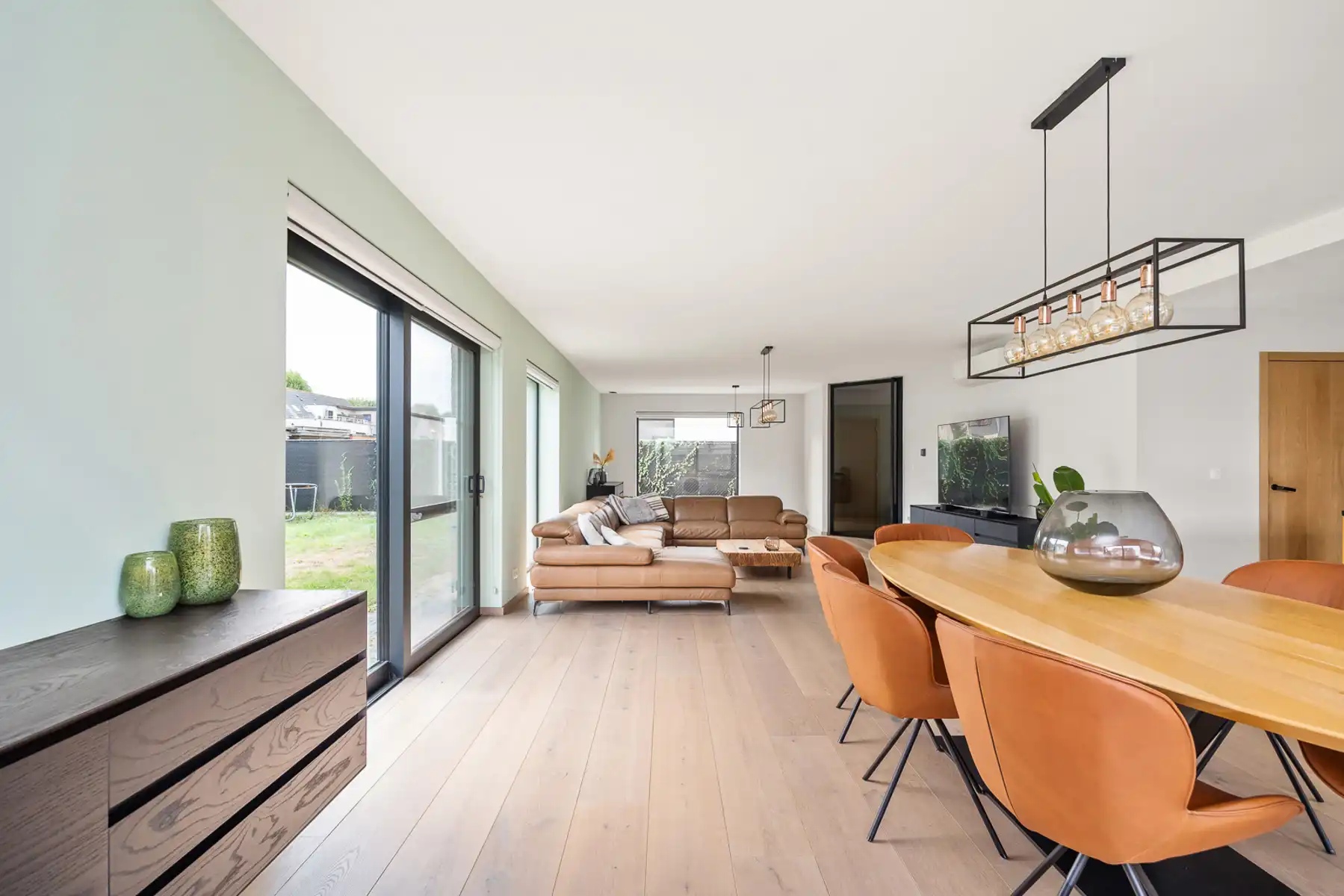 VILLA MET 4 SLAAPKAMERS, 2 BADKAMERS EN KWALITATIEF MAATWERK IN GOOREIND-WUUSTWEZEL TE KOOP foto 9