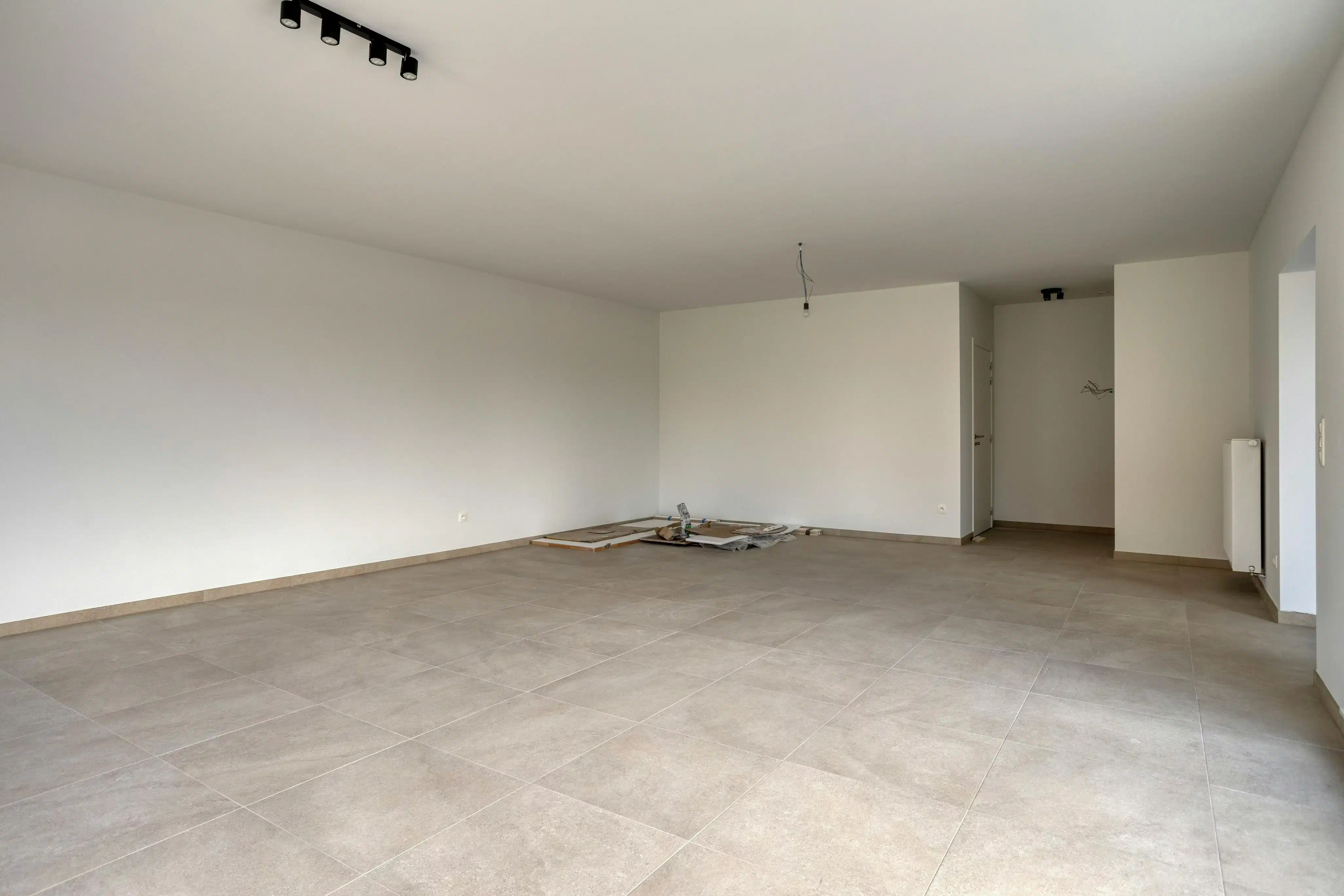 Ruim nieuwbouwappartement te koop in Emelgem, Izegem foto 2