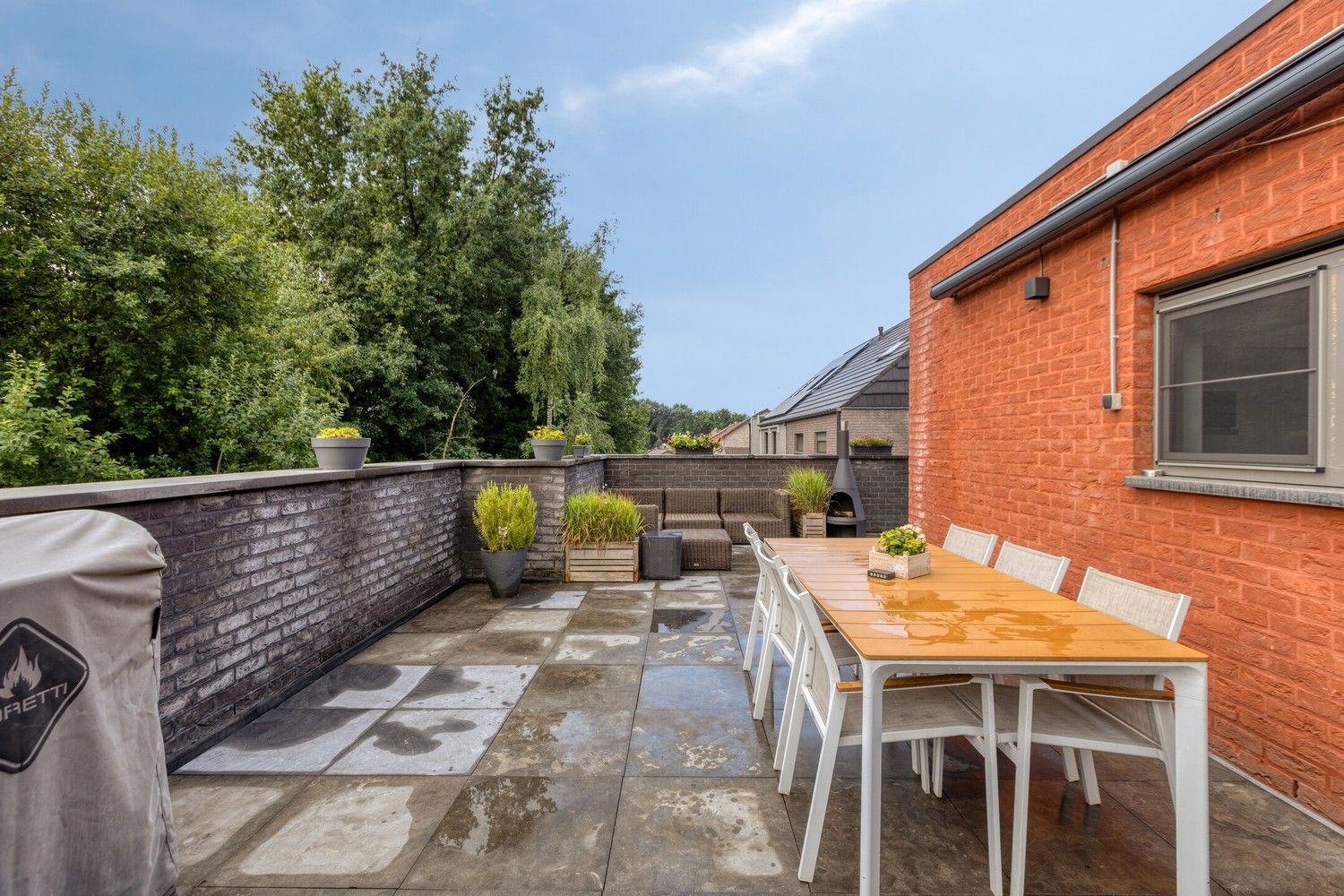 Instapklare en lichtrijke duplex met terras, garage én drie slaapkamers foto 25