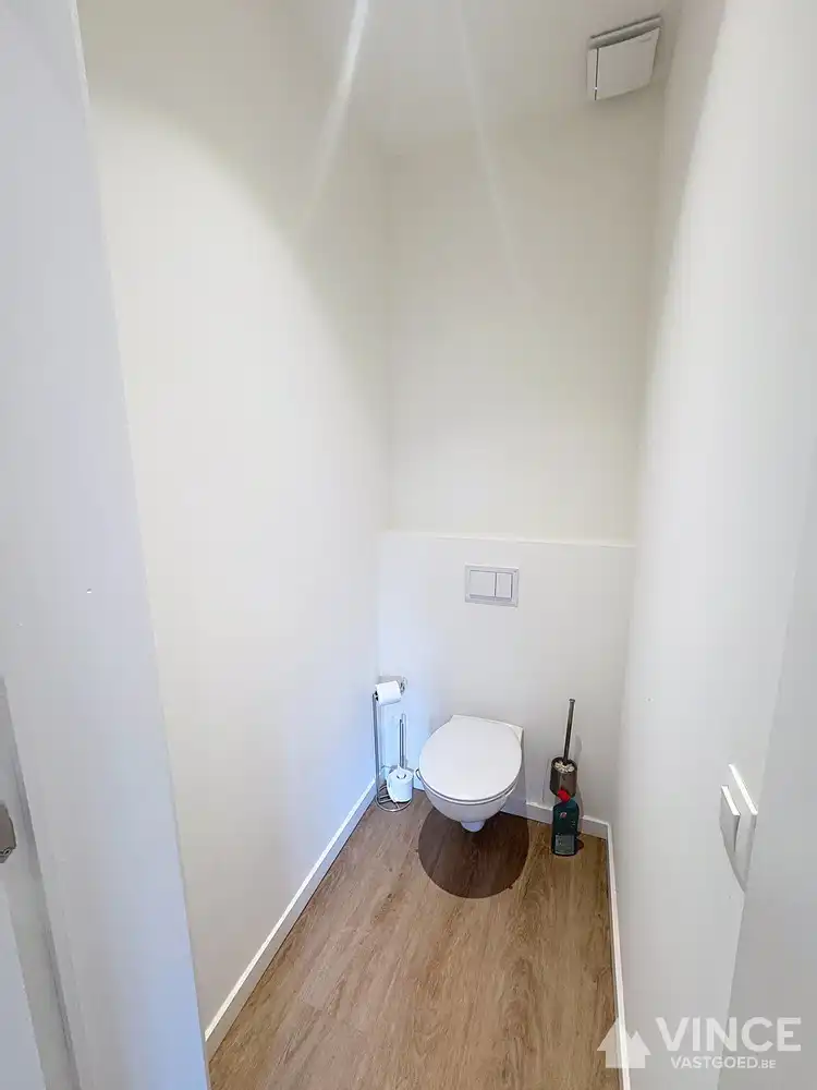 Charmante, volledig gerenoveerde woning in het hart van Mechelen foto 14