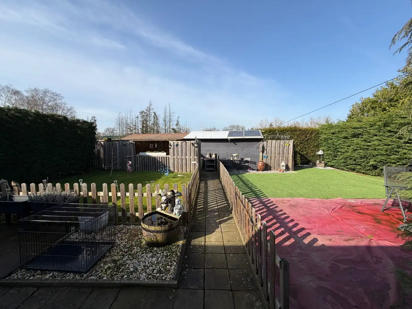 Ruime vrijstaande woning foto 19