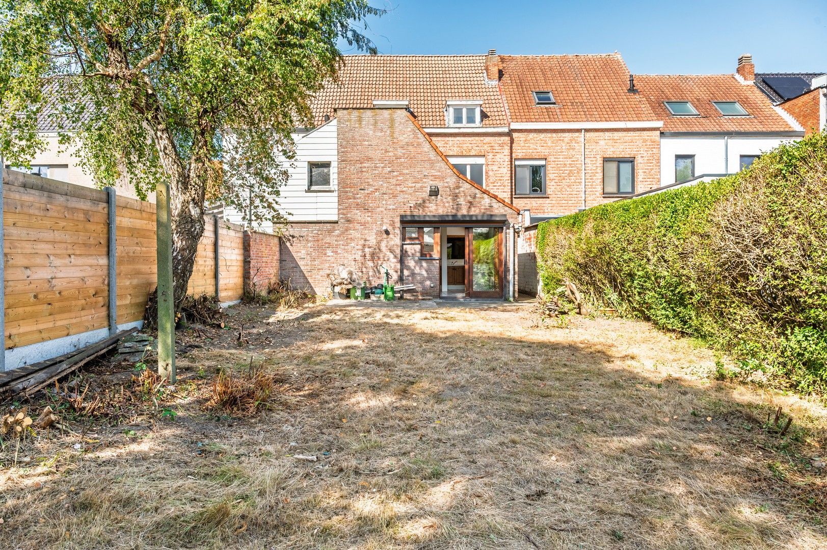 Ruime te renoveren woning met tuin in Kruibeke foto 22