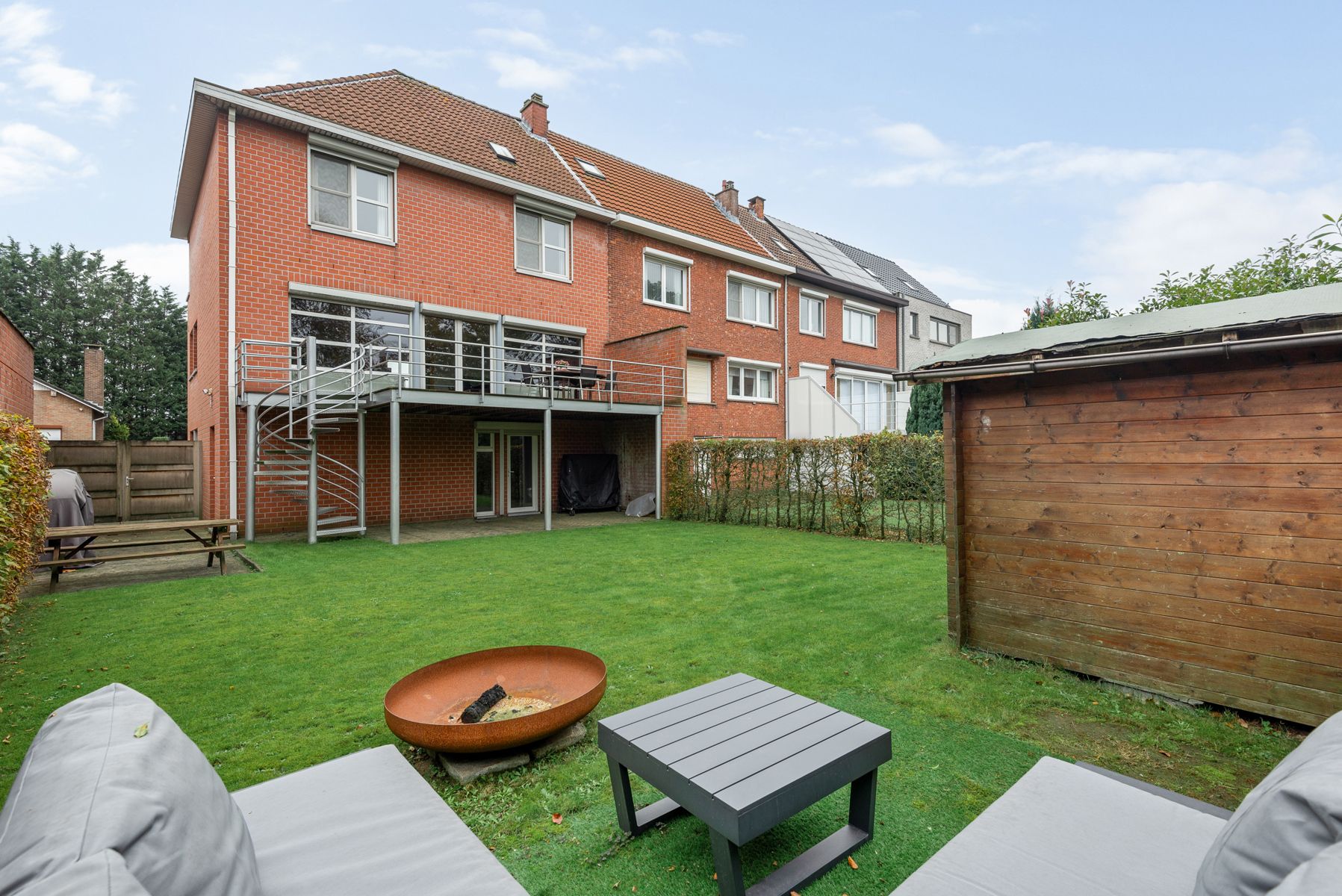 Ruime woning (260 m²) in fiscaal vriendelijk Aartselaar foto 8