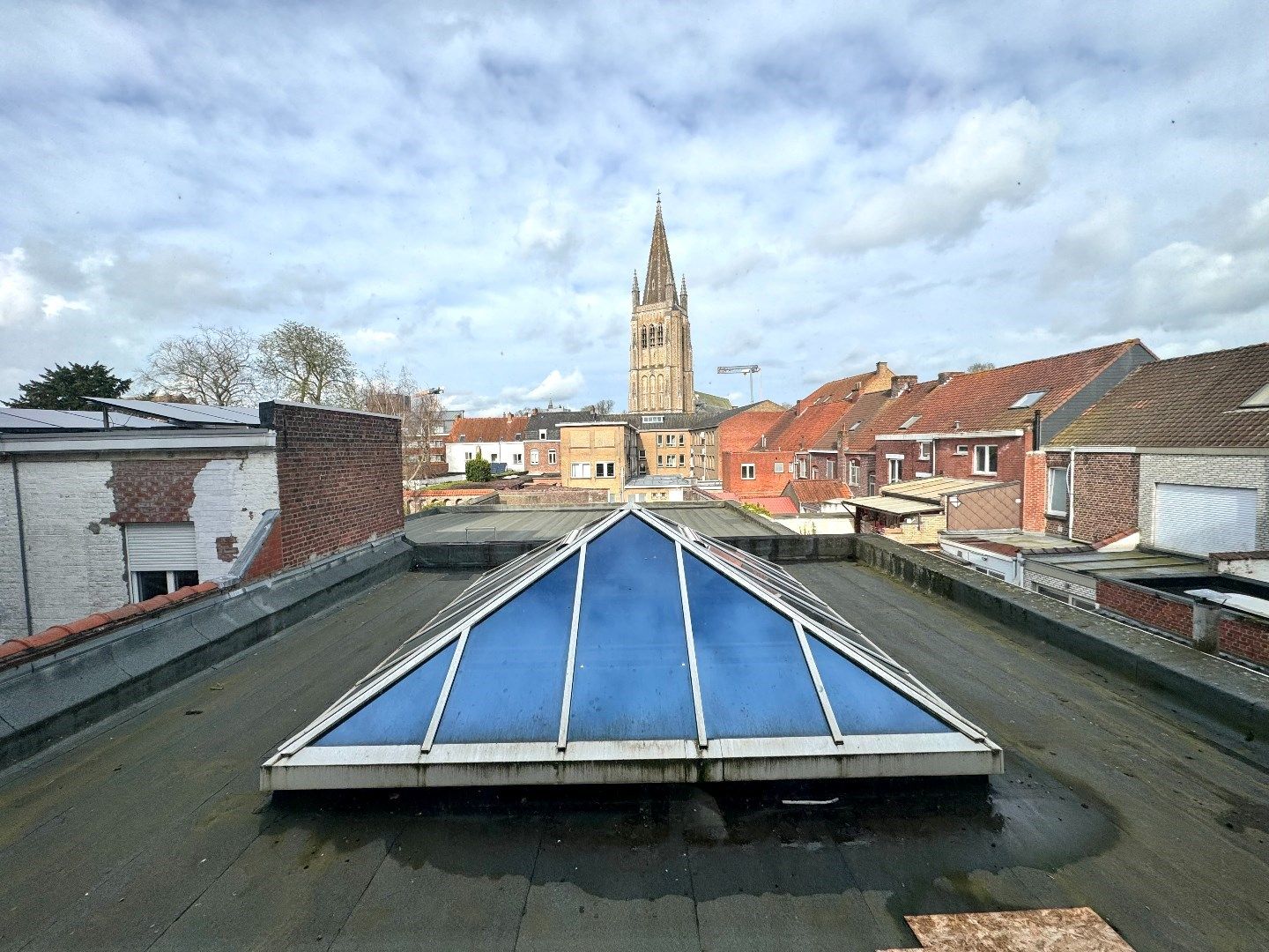 WONING MET 5 SLAAPKAMERS IN HET CENTRUM VAN IEPER foto 12