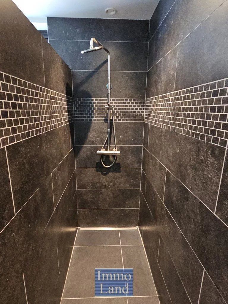 Zeer energiezuinige rustig gelegen woning, binnen de grote ring van Hasselt. foto 20