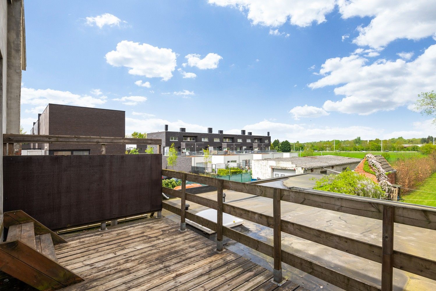 Duplex appartement met twee slaapkamers en terras in Wijnegem foto 4