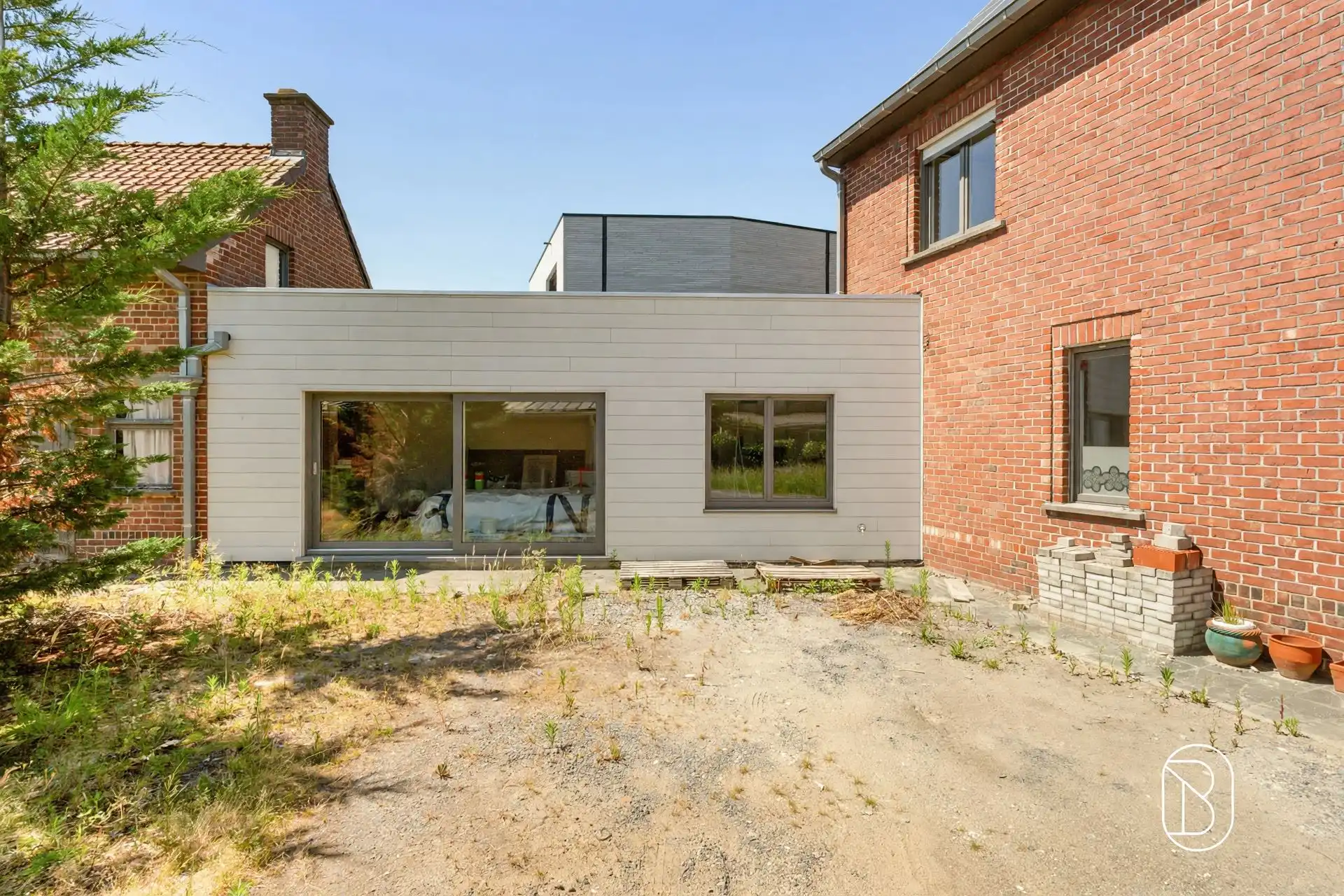 Toffe goedgelegen halfopen bebouwing met loods van 180m²! foto 16