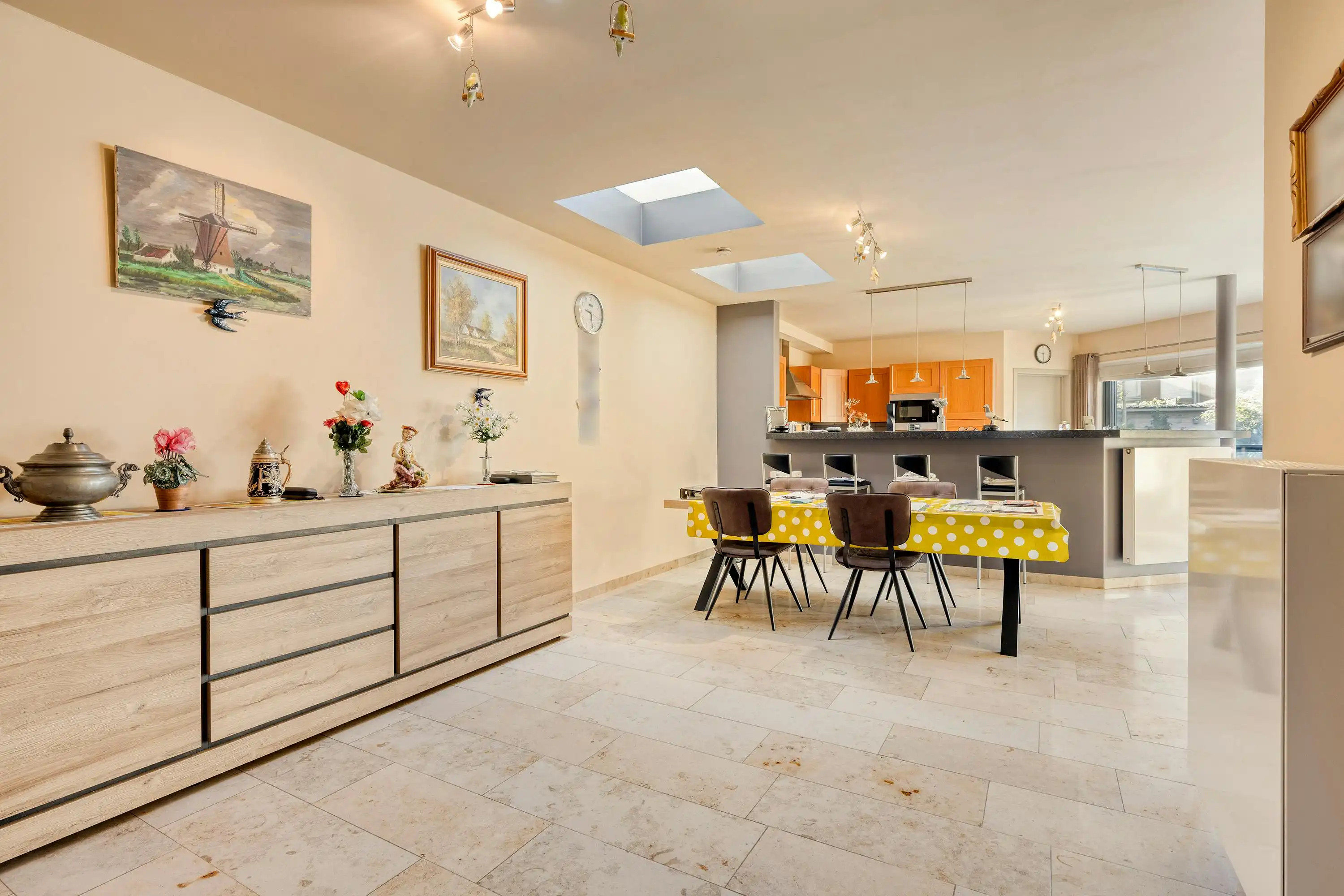 Instapklaar huis met 3 kamers te koop in Oudenaarde foto 3