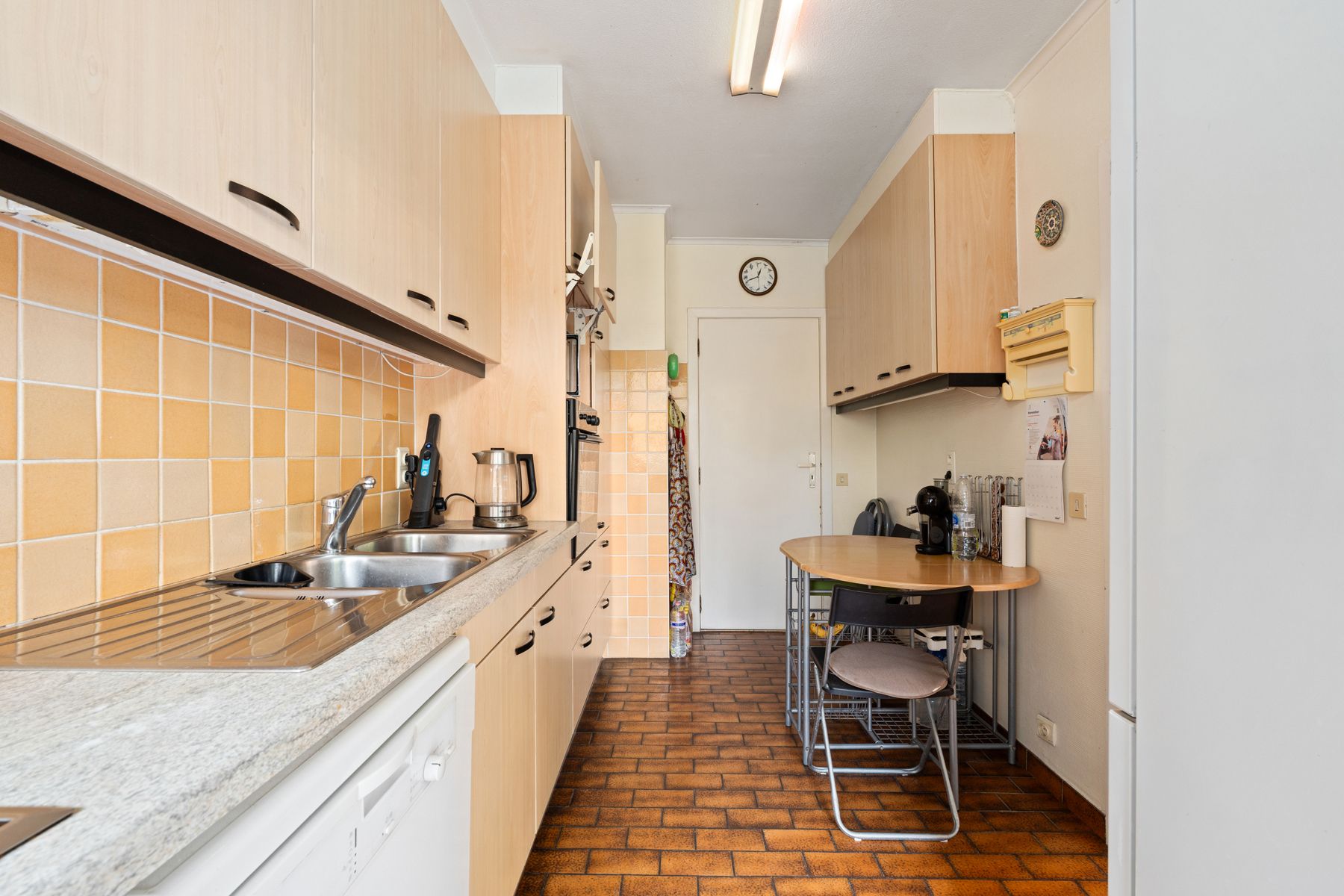 3 slaapkamer appartement, ondergrondse staanplaats & kelder  foto 5