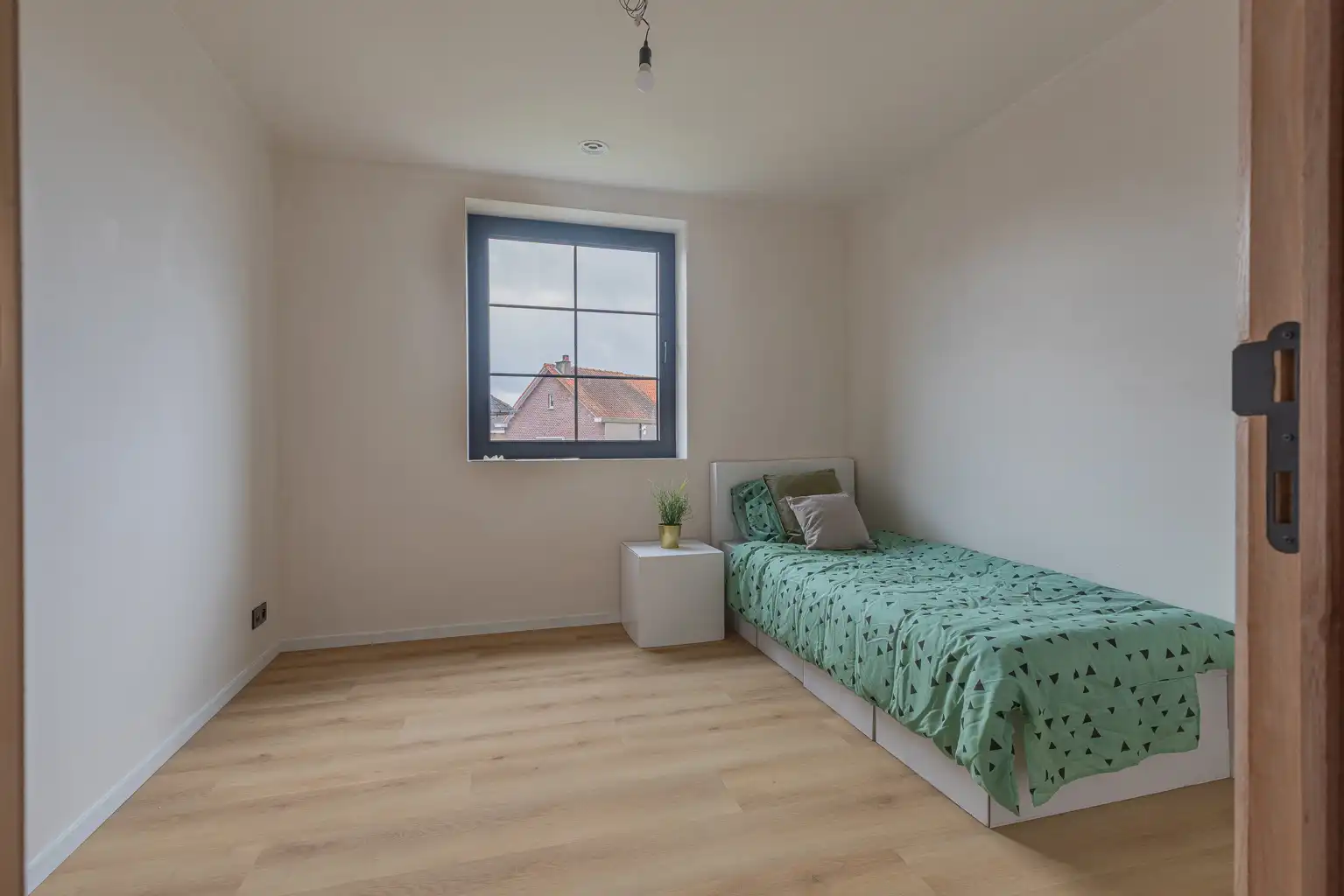Nieuwbouw woning met 4 slaapkamers! foto 11