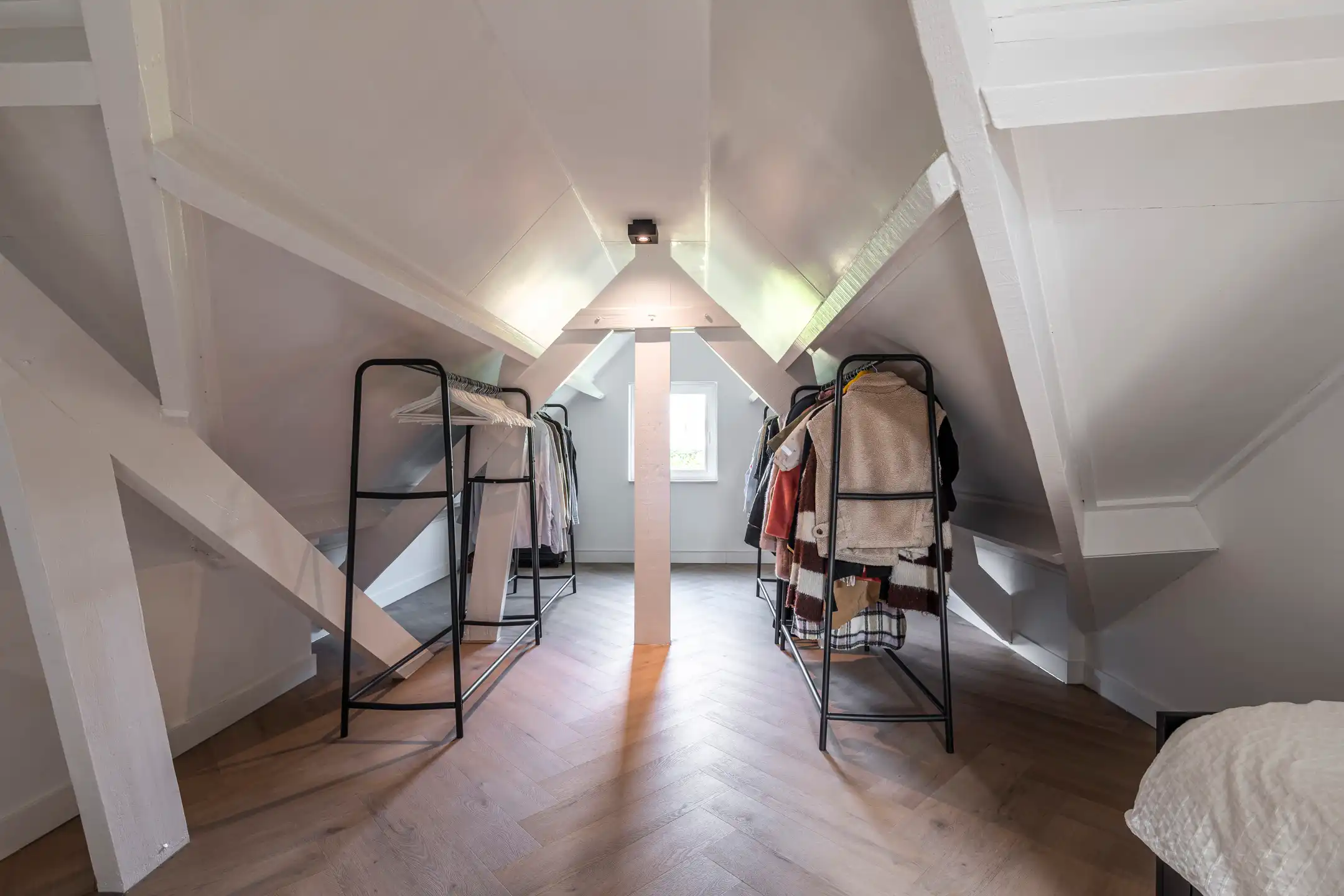 luxe afgewerkte vrijstaande woning op 842 m² in Poppel. foto 21