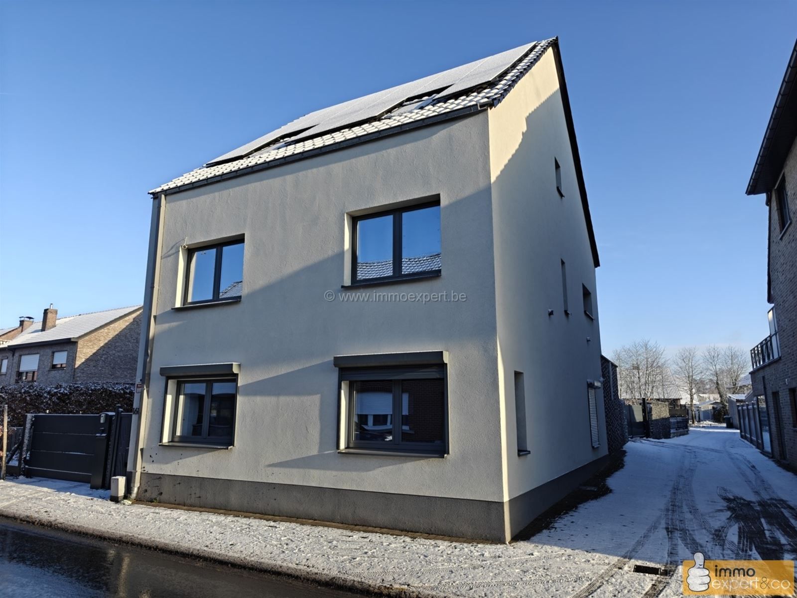 AFFLIGEM: Energiezuinige woning met 4 slaapkamers foto {{pictureIndex}}
