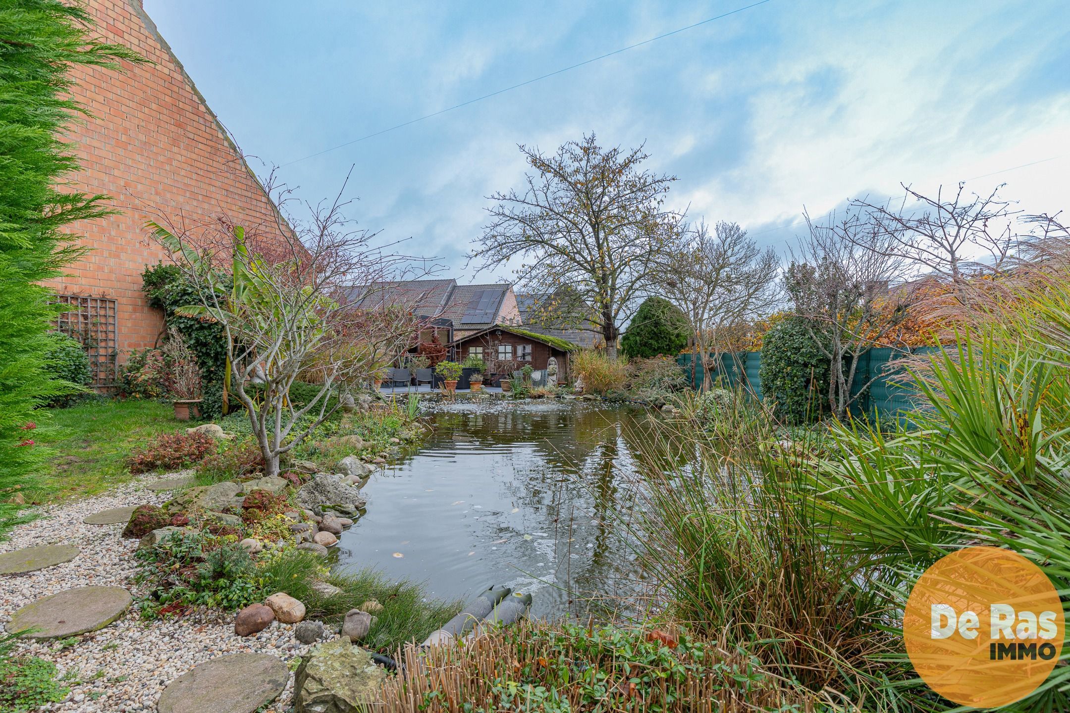 HAALTERT- Ruime woning met bouwgrond  foto 30