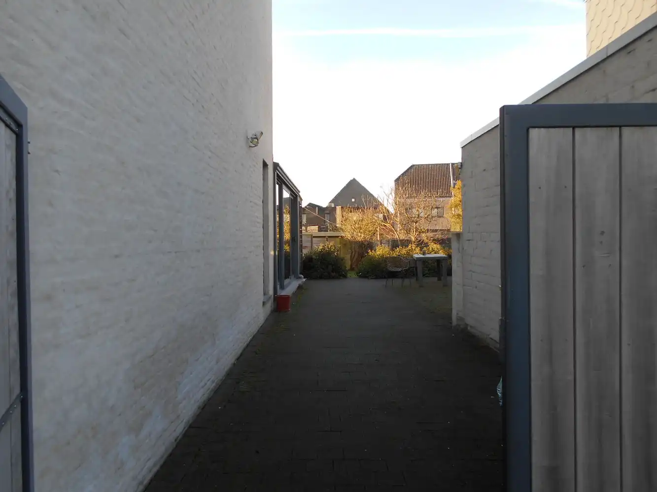 Gezinswoning, 3 slaapkamers, tuin. foto 32