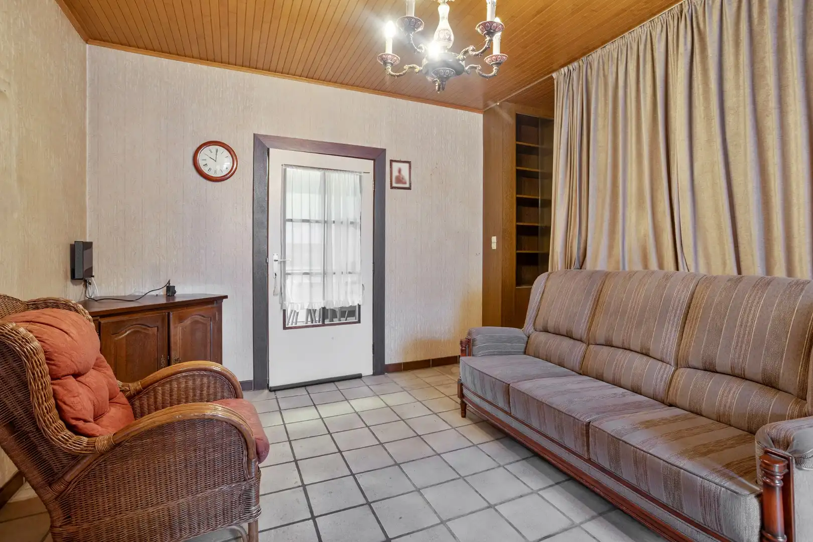 Te renoveren halfopen woning met 3 slpks op 604 m² te St.-Jozef-Olen ! foto 5