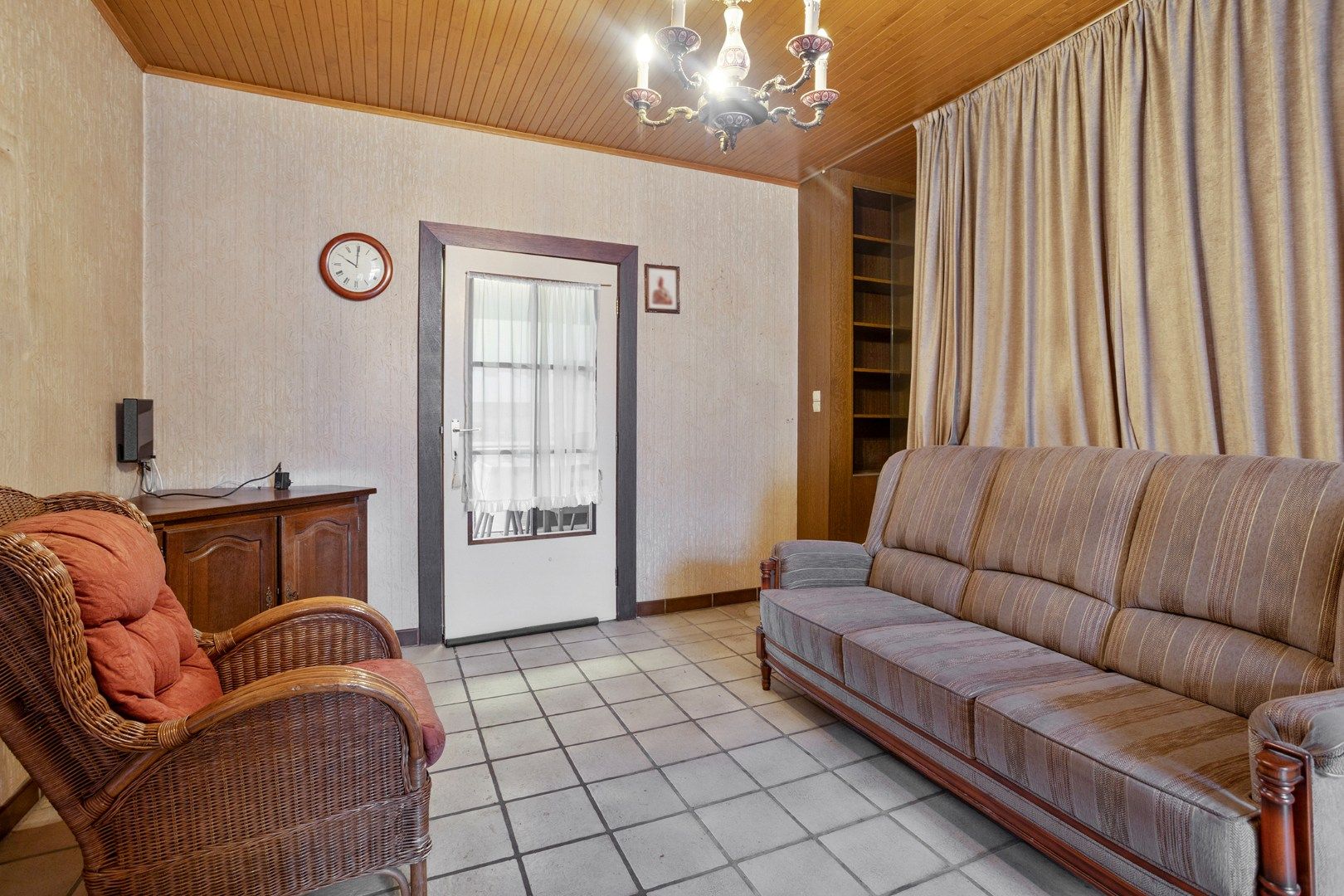 Te renoveren halfopen woning met 3 slpks op 604 m² te St.-Jozef-Olen ! foto 5