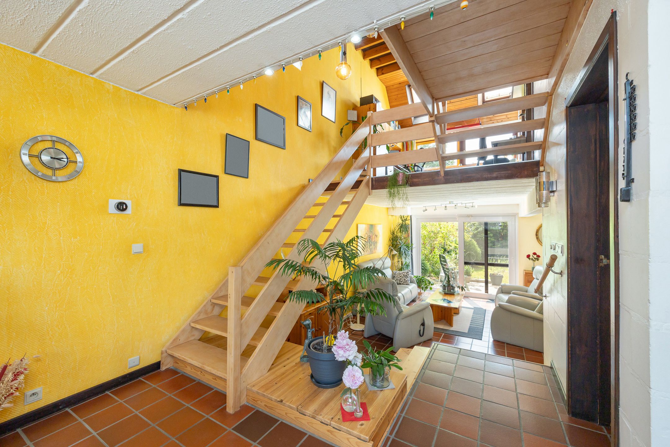 Architecturale 3-gevel woning met zuid-west tuin foto 4