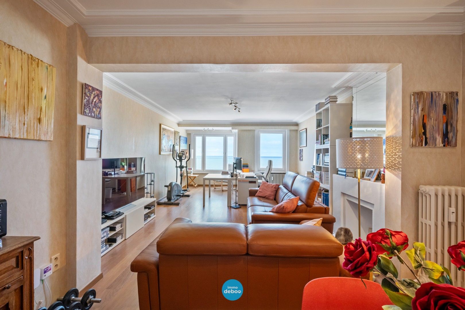 Energiezuinig woonappartement met prachtig frontaal zeezicht foto 2