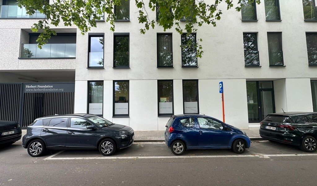 Instapklaar kantoor te huur aan Coupure in Gent foto 13