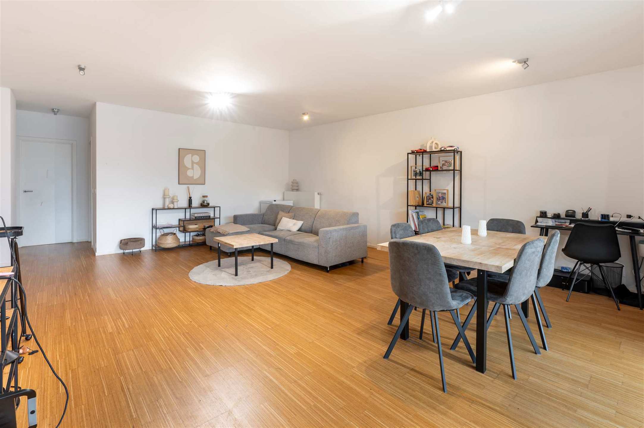Modern & trendy appartement incl. garage foto 22