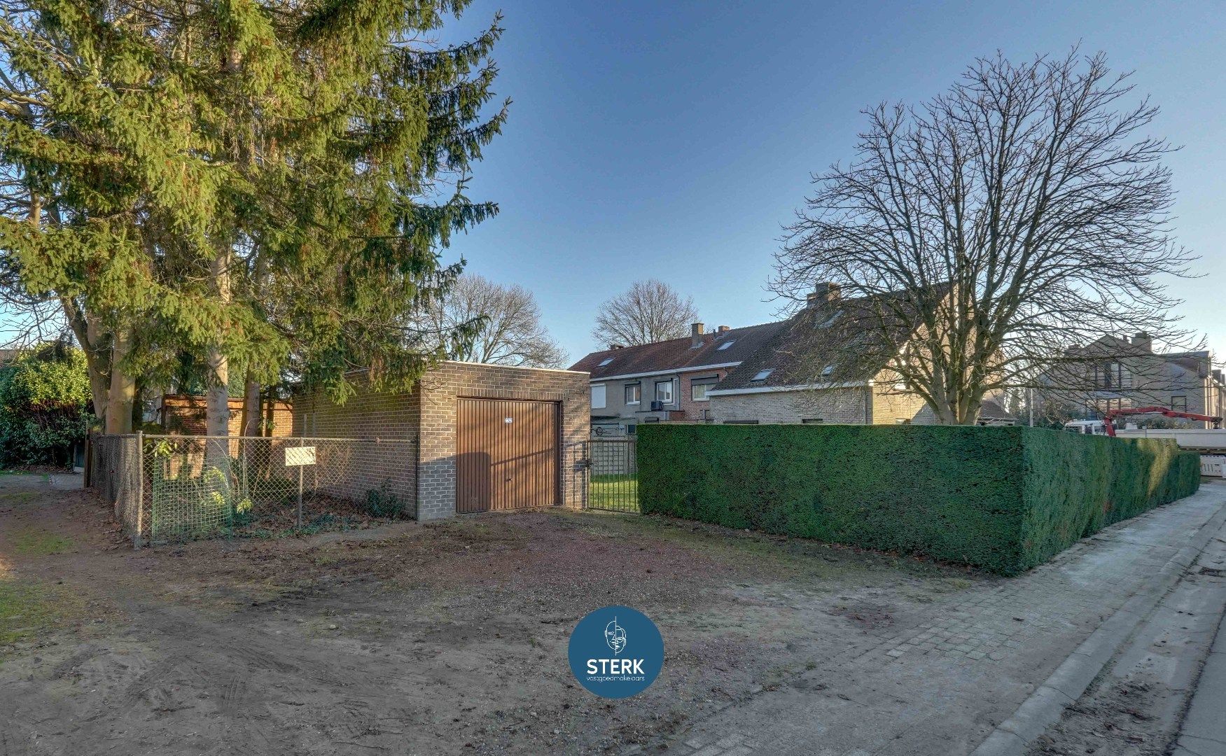 OP TE KNAPPEN GEZINSWONING MET VEEL POTENTIEEL NABIJ MAASTRICHT !  foto 19