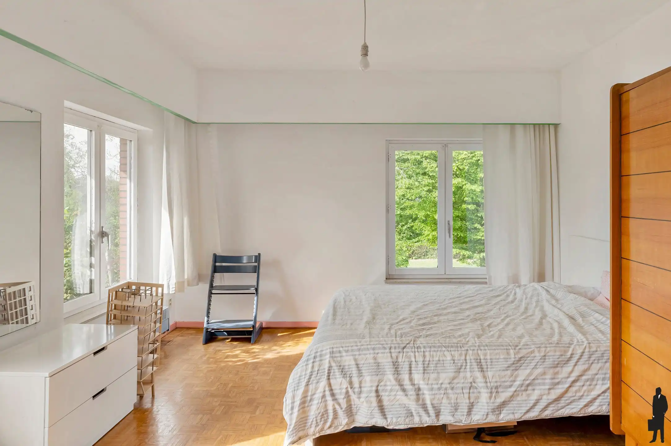 Ruime woning met zorgwoning foto 22