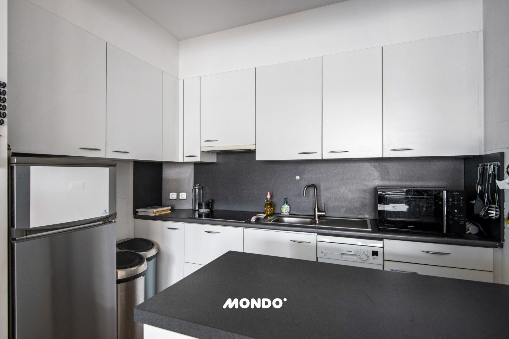 Instapklaar en energiezuinig appartement in hartje Wilrijk foto 6