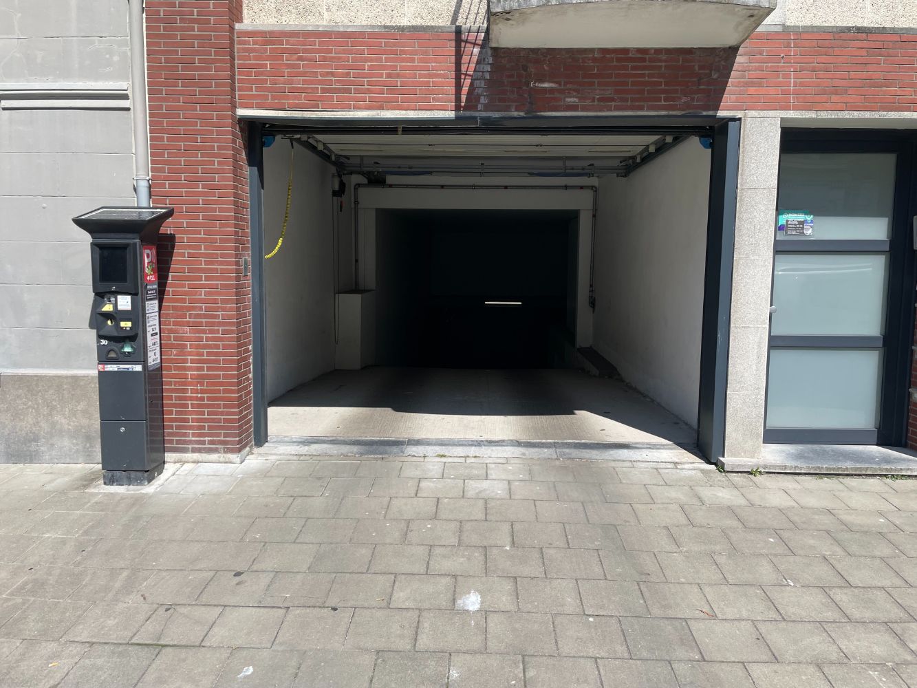 Ruime garagebox in hartje Blankenberge foto 6