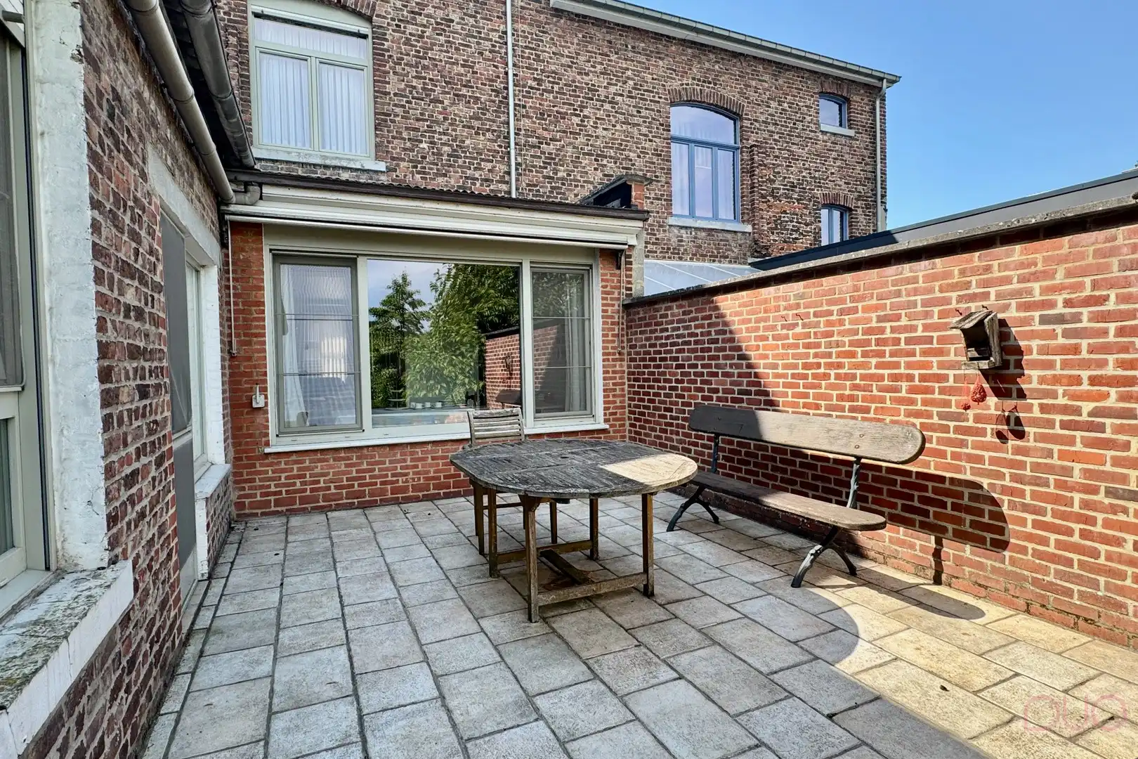 Ruime stadswoning met tuin in het centrum van Landen. foto 13
