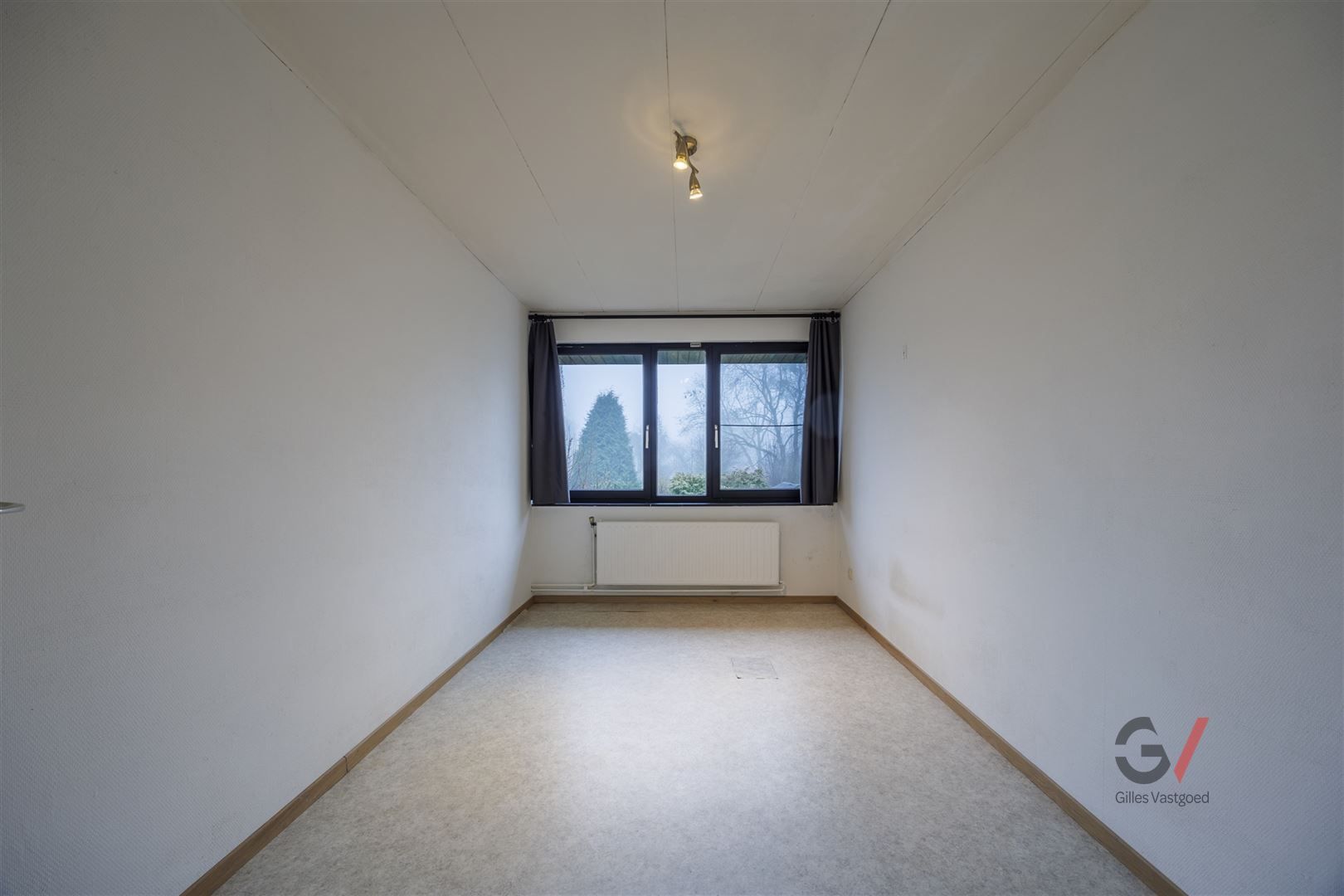 Charmante woning met ruime tuin foto 10