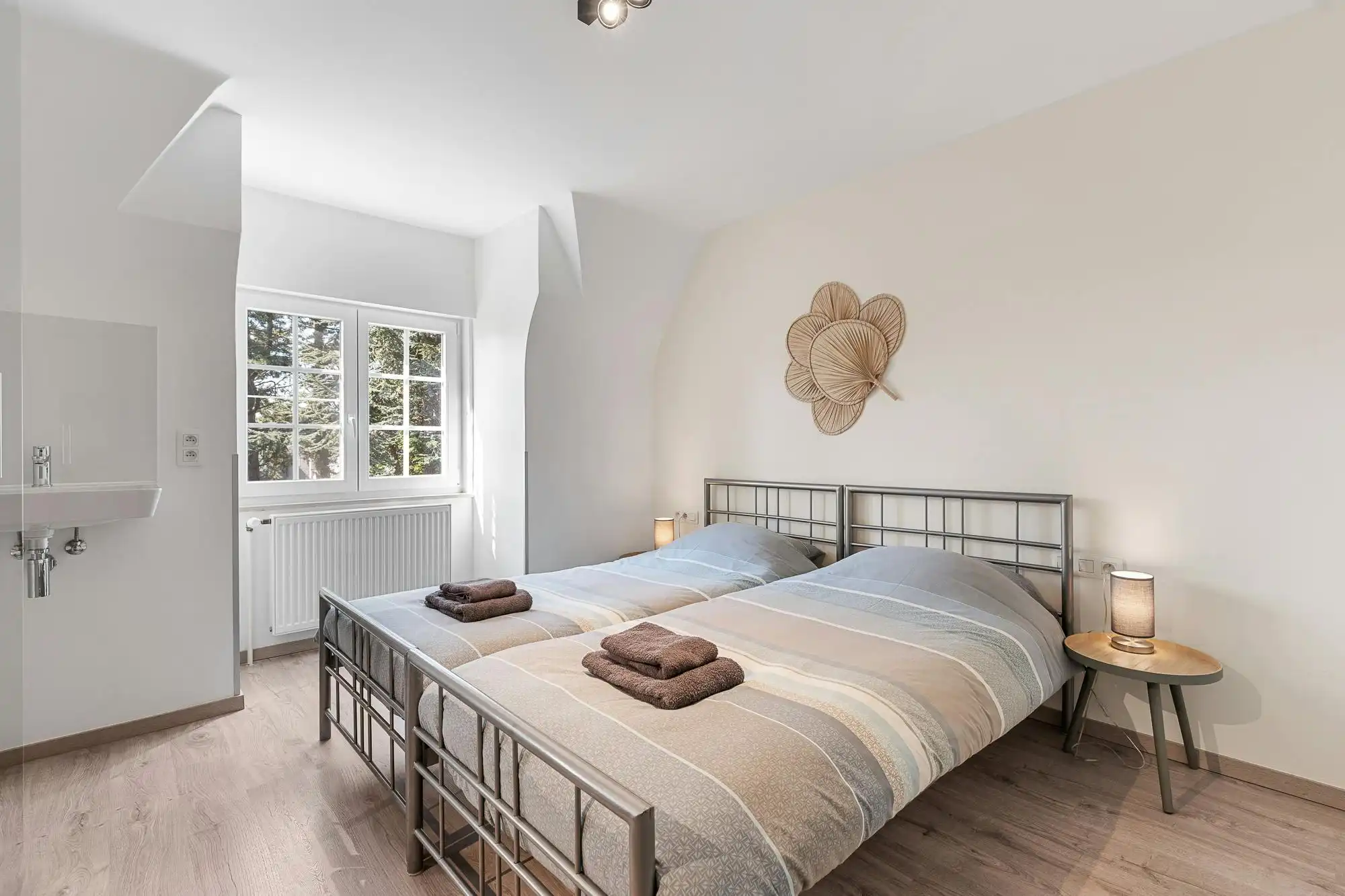 Prachtige villa met 4 slaapkamers in de Simli wijk. foto 6