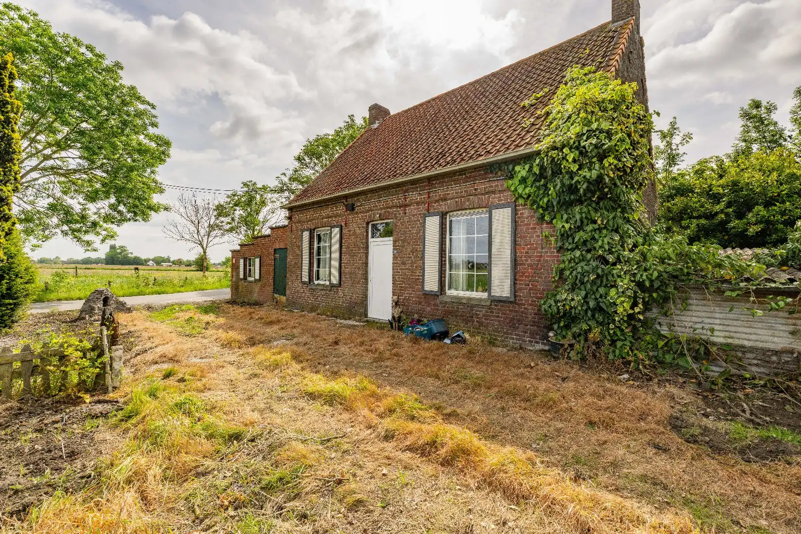 PRACHTIG GELEGEN HOEVE | RUSTIGE LIGGING | 1ha 47a foto 10